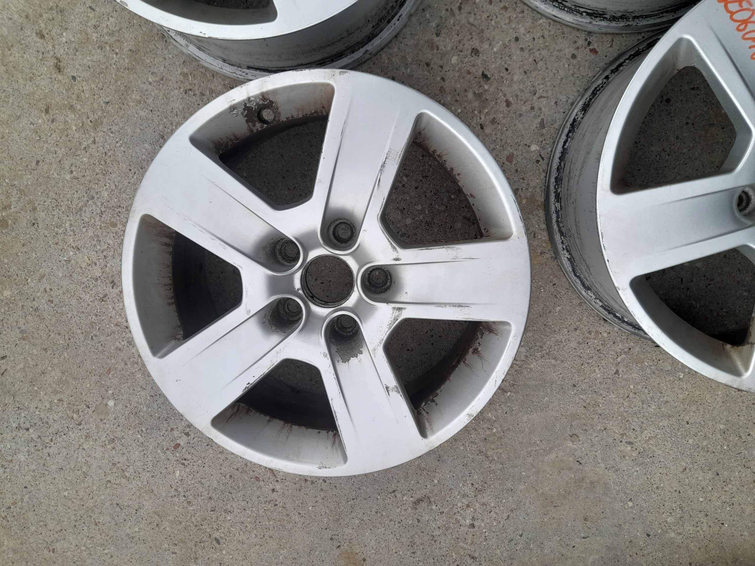 Alu Felge Audi A4 Aluminum rim 16 Zoll 7.0J 5x112 42ET