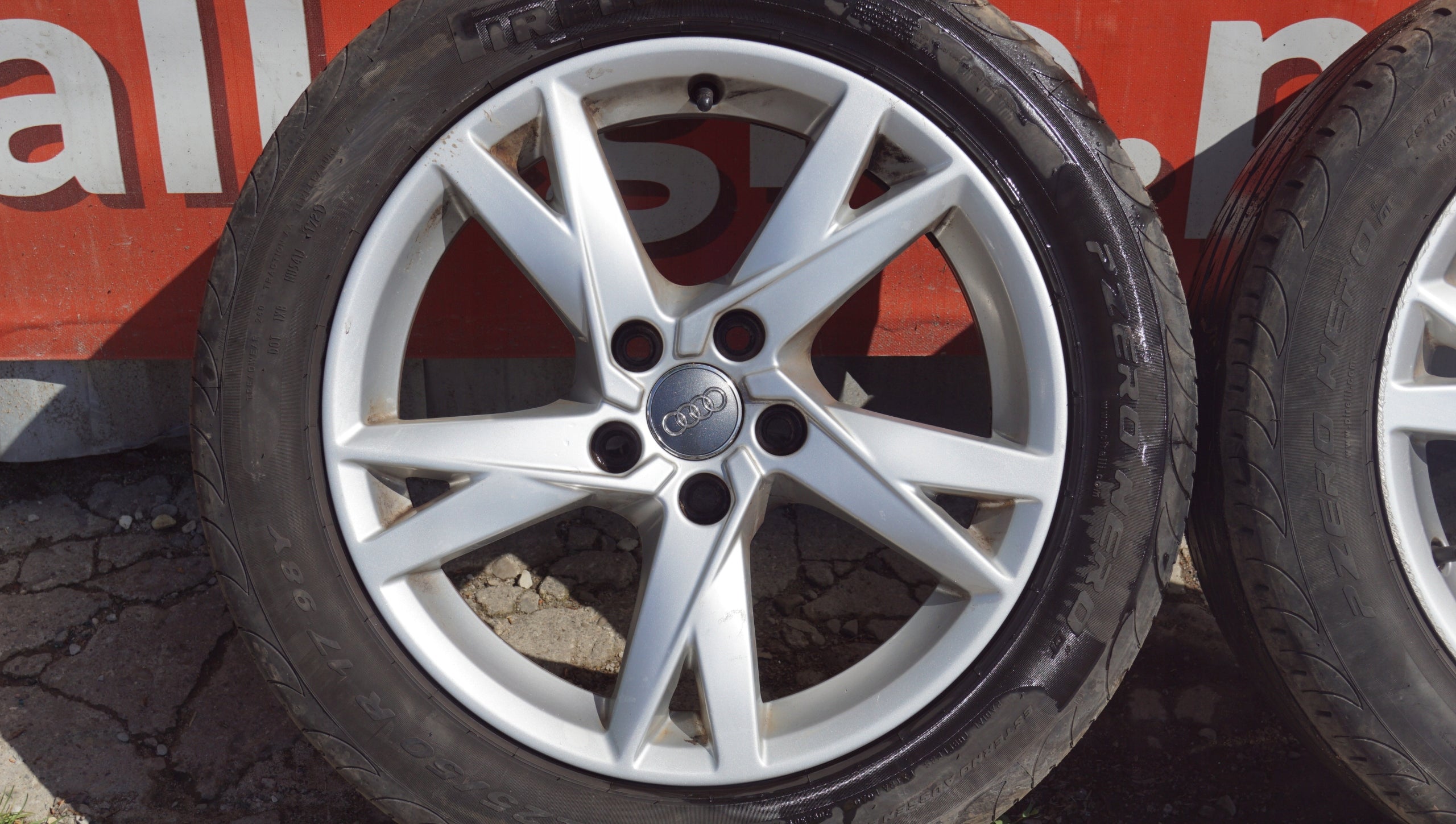 Alu Felge Audi A4 Aluminum rim 17 Zoll 7.5J 5x112 8W0601025K