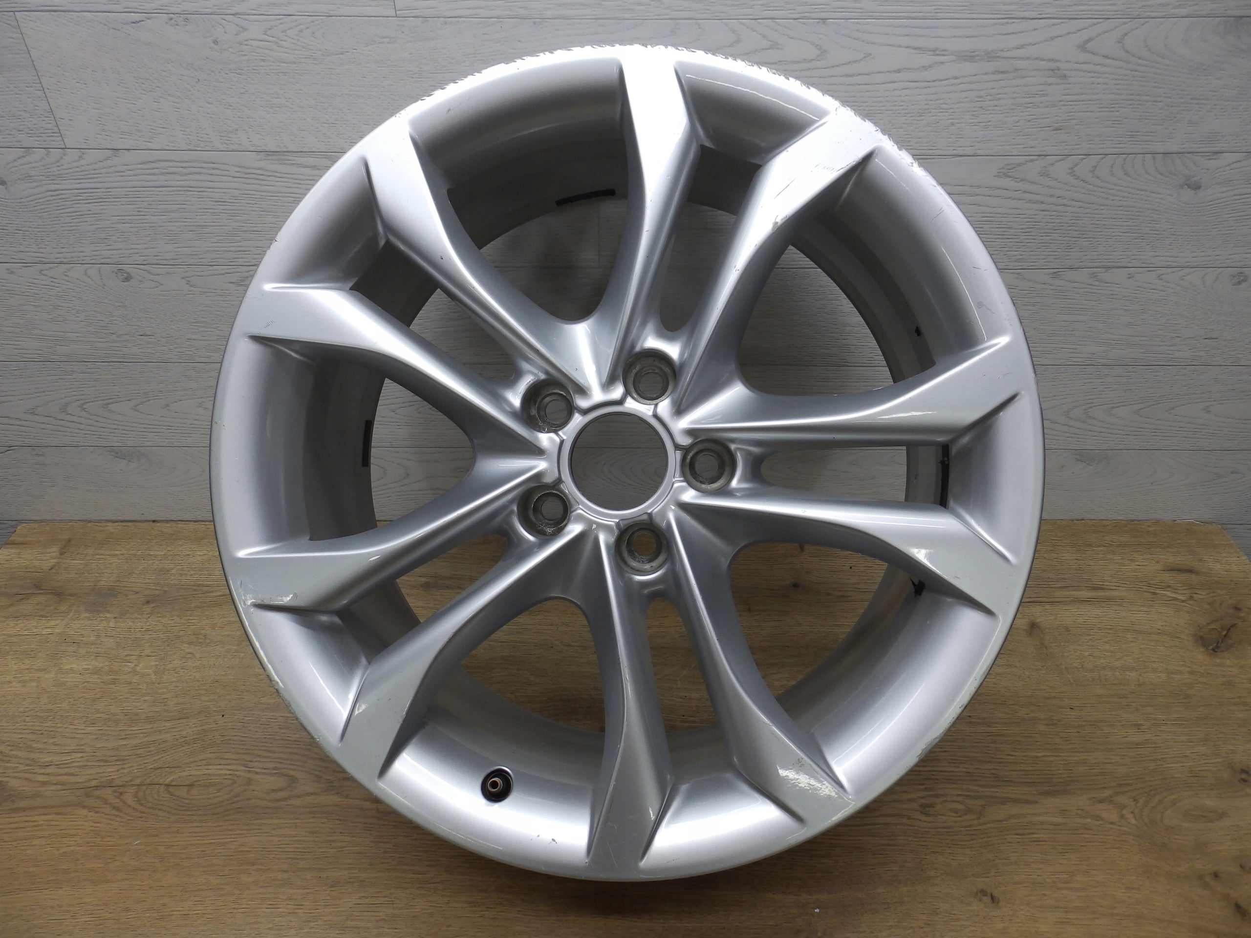  1x aluminum rim Audi A4 Aluminum rim 18 inch 7.5J 5x112 43ET 8K0601025  product image