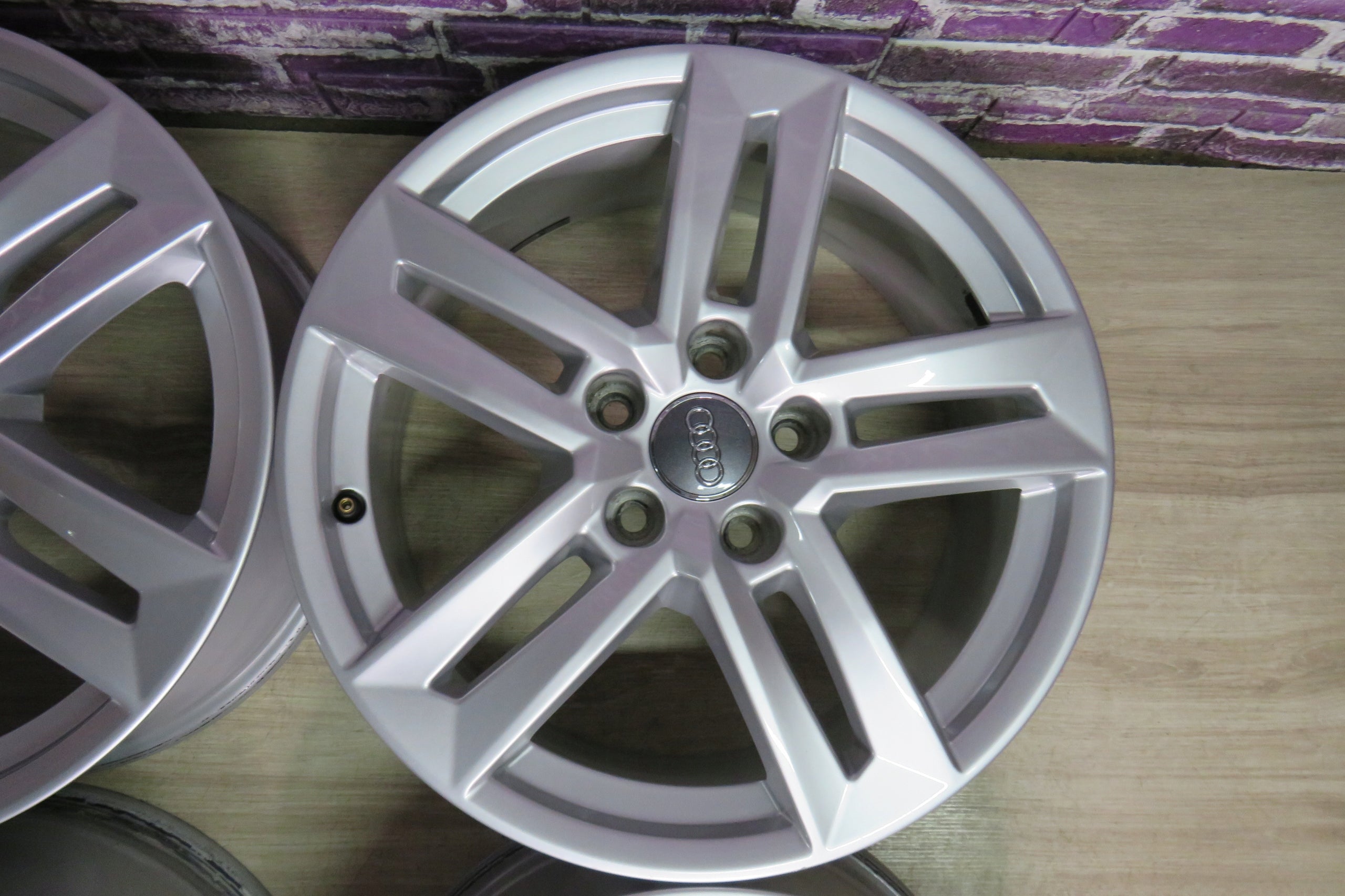 Alu Felge Audi A4 Aluminum rim 17 Zoll 7.0J 5x112 42ET