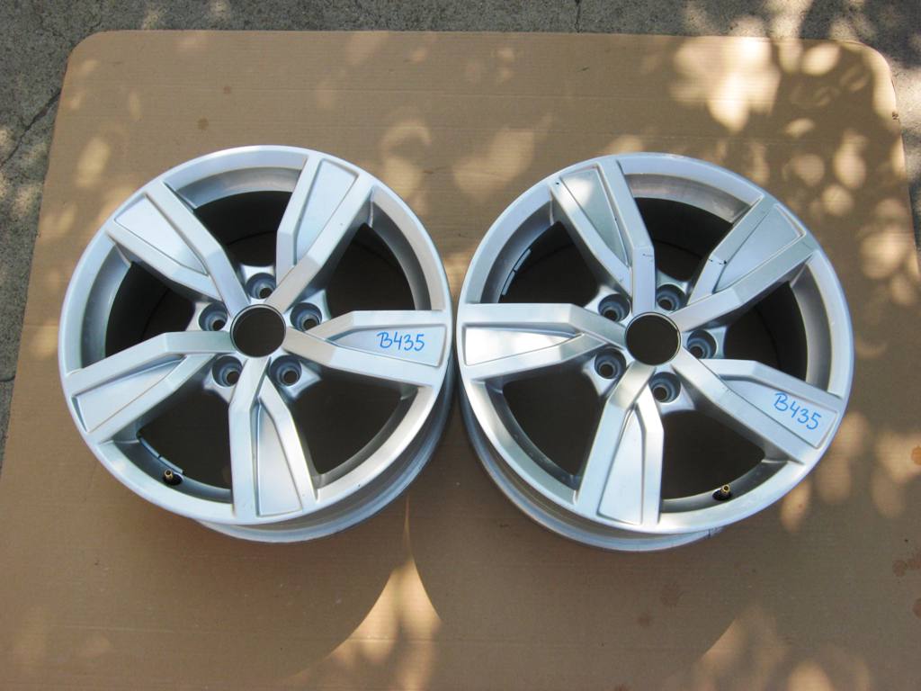 1x Alu Felge Audi A4 Aluminum rim 16 Zoll 7.0J 5x112 35ET 8W0601025A