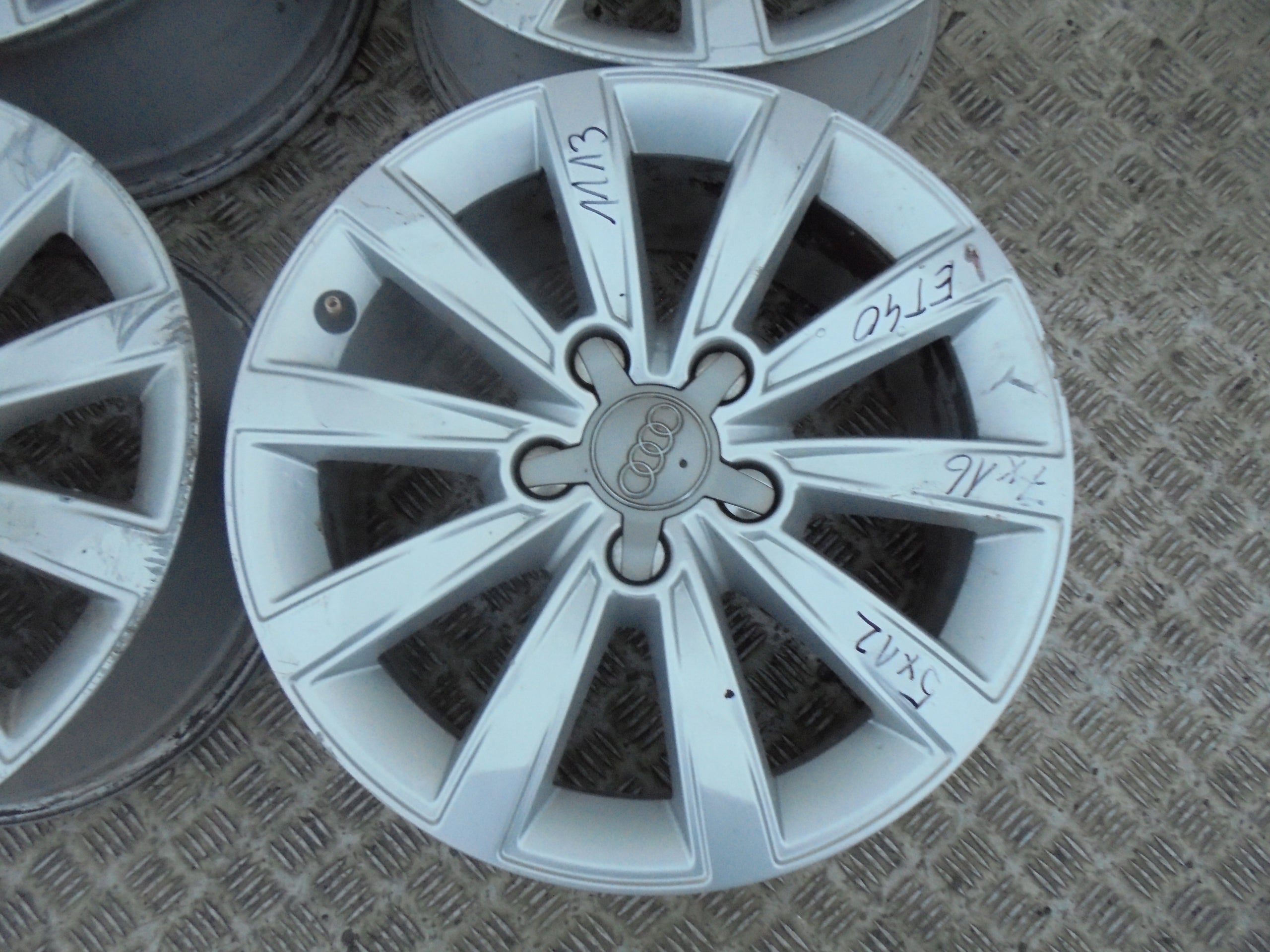 Alu Felge Audi A4 Aluminum rim 16 Zoll 7.0J 5x112