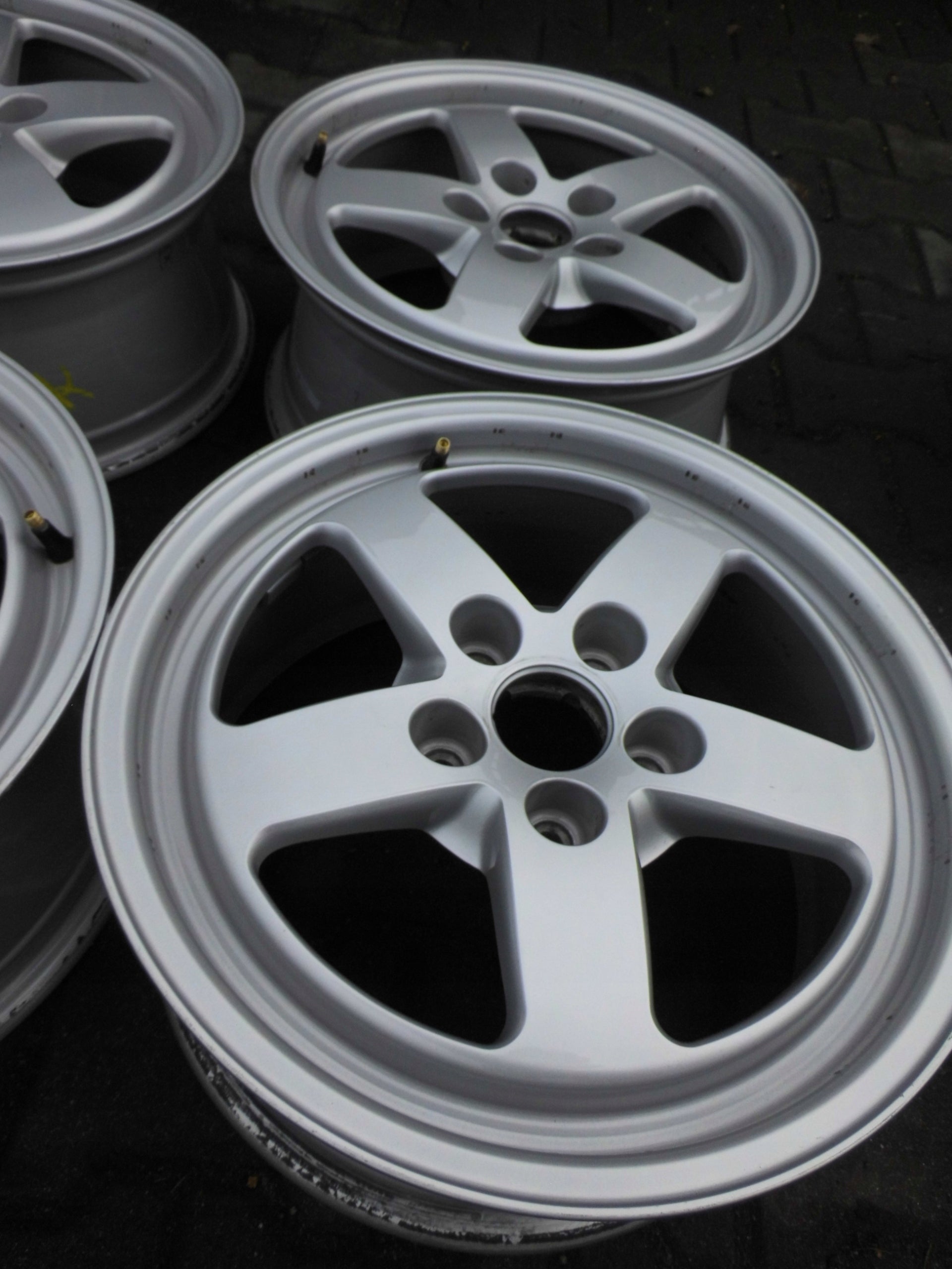 Alu Felge Audi A4 Aluminum rim 16 Zoll 7.5J 5x112 35ET