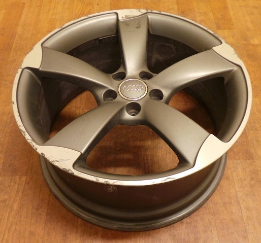 1x Alu Felge Audi A4 Aluminum rim 19 Zoll 8.5J 5x112 43ET 8K0601025CN