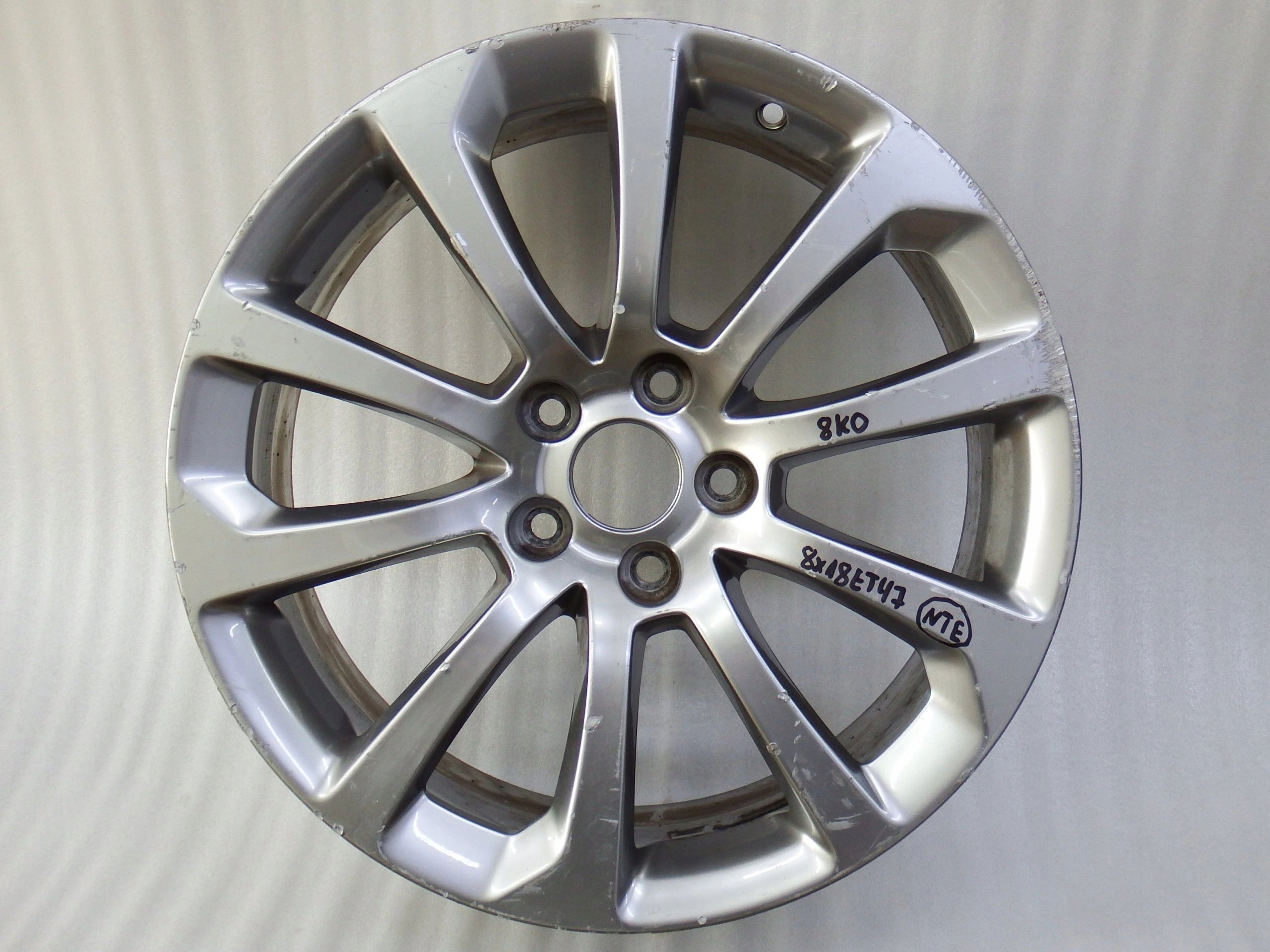  1x aluminum rim Audi A4 Aluminum rim 18 inch 8.0J 5x112 47ET 8K0071498B  product image