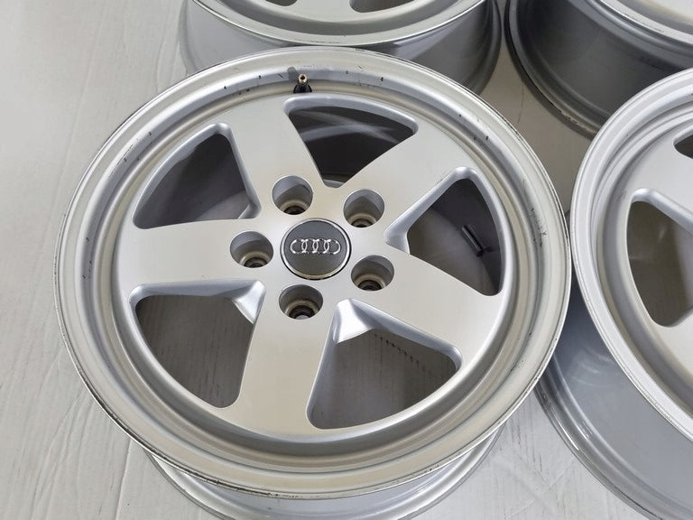 Alu Felge Audi A4 Aluminum rim 16 Zoll 7.0J 5x112 35ET 8W0601025