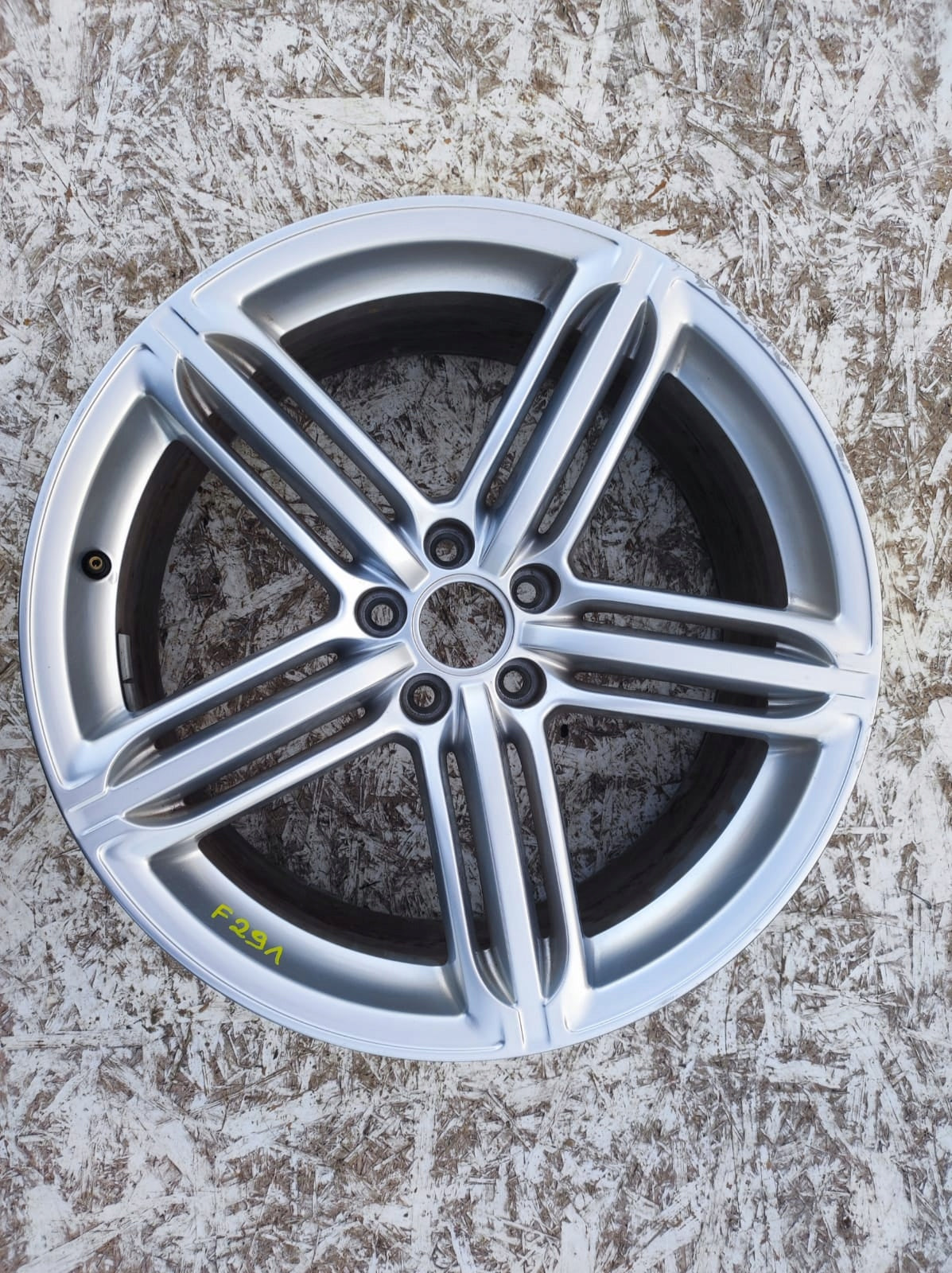 1x Alu Felge Audi allroad Aluminum rim 20 Zoll 8.5J 5x112 33ET 8R0601025BJ