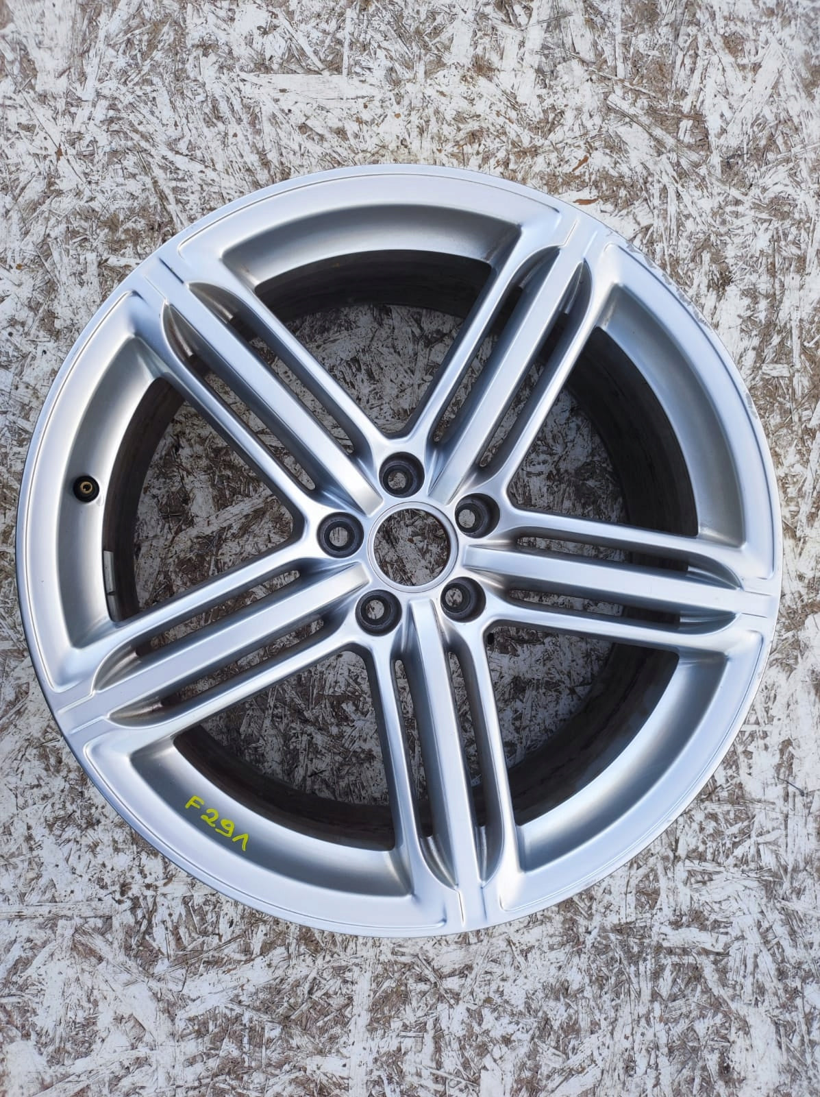 1x Alu Felge Audi allroad Aluminum rim 20 Zoll 8.5J 5x112 33ET 8R0601025BJ