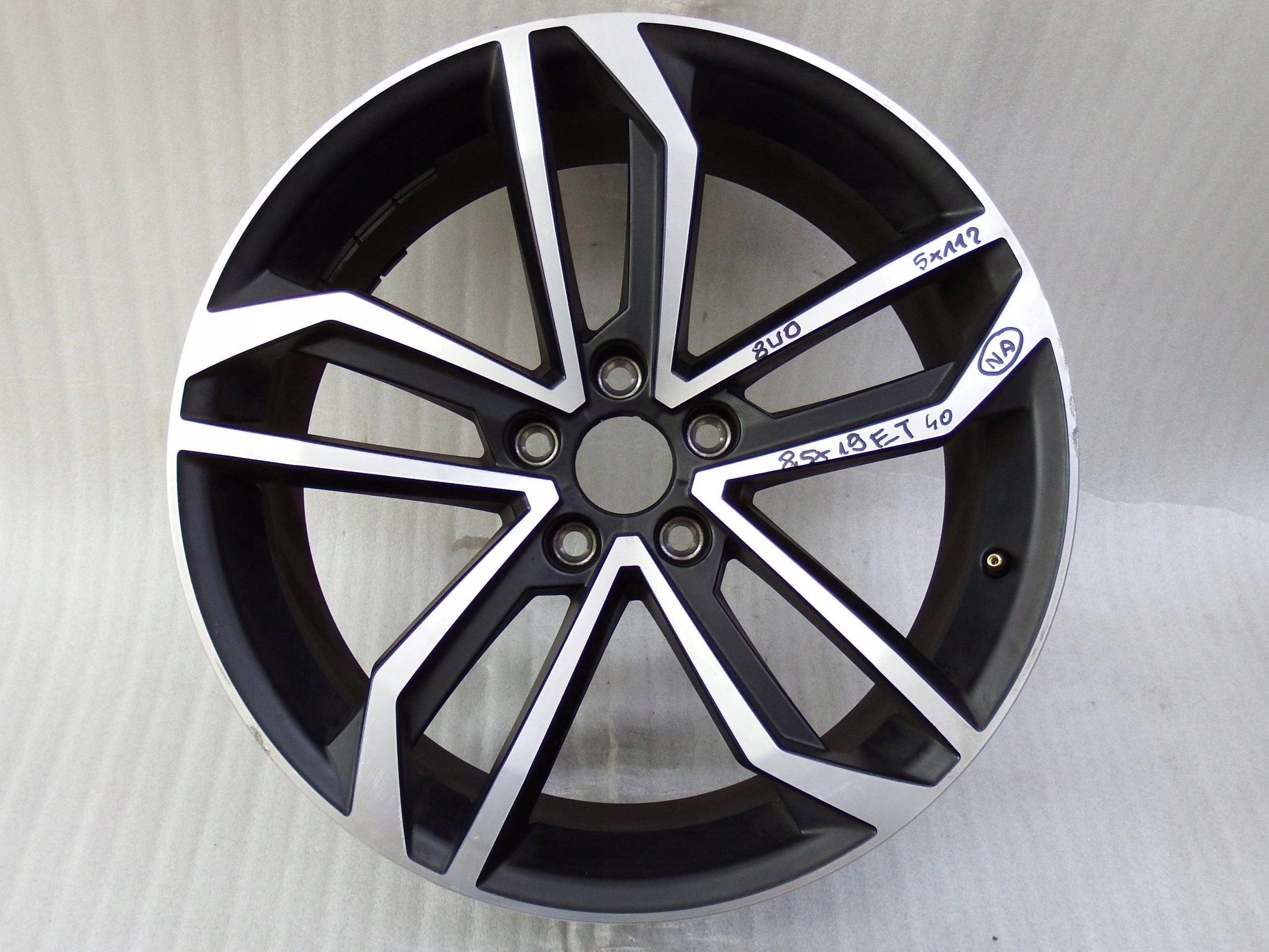  1x aluminum rim Audi A4 Aluminum rim 19 inch 8.5J 5x112 40ET  product image