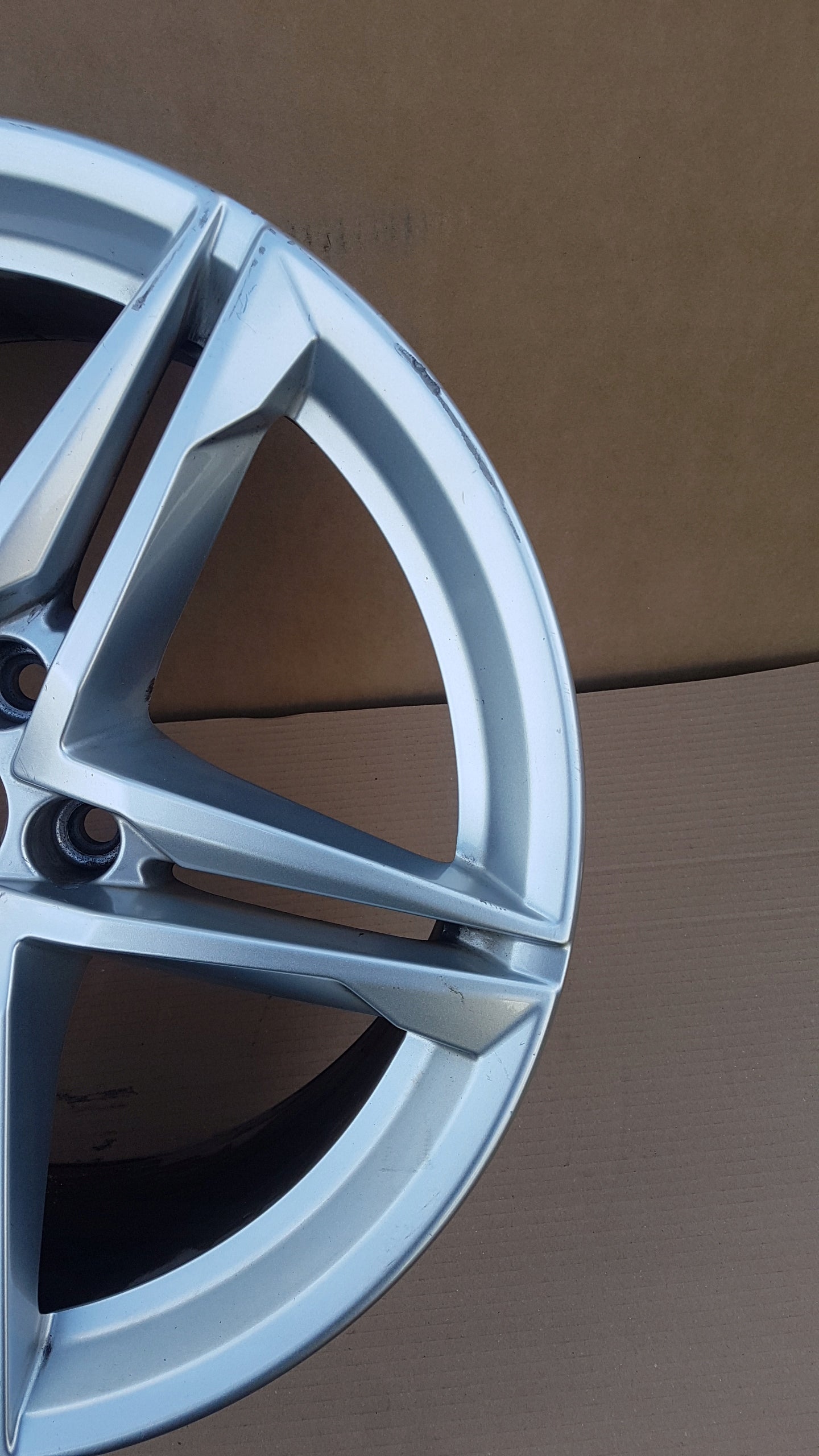 1x Alu Felge Audi A4 Aluminum rim 18 Zoll 8.0J 5x112 40ET