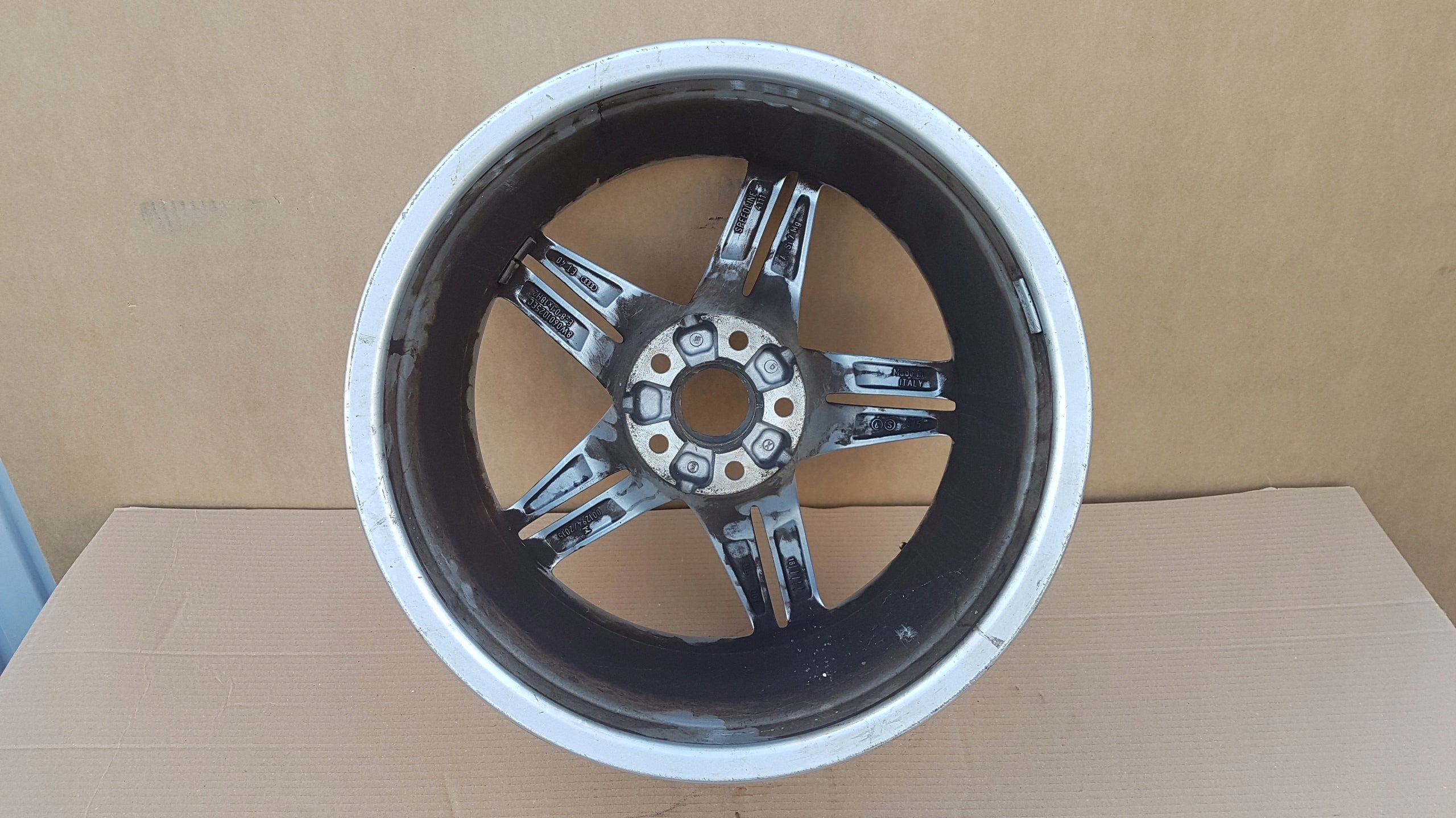 1x Alu Felge Audi A4 Aluminum rim 18 Zoll 8.0J 5x112 40ET