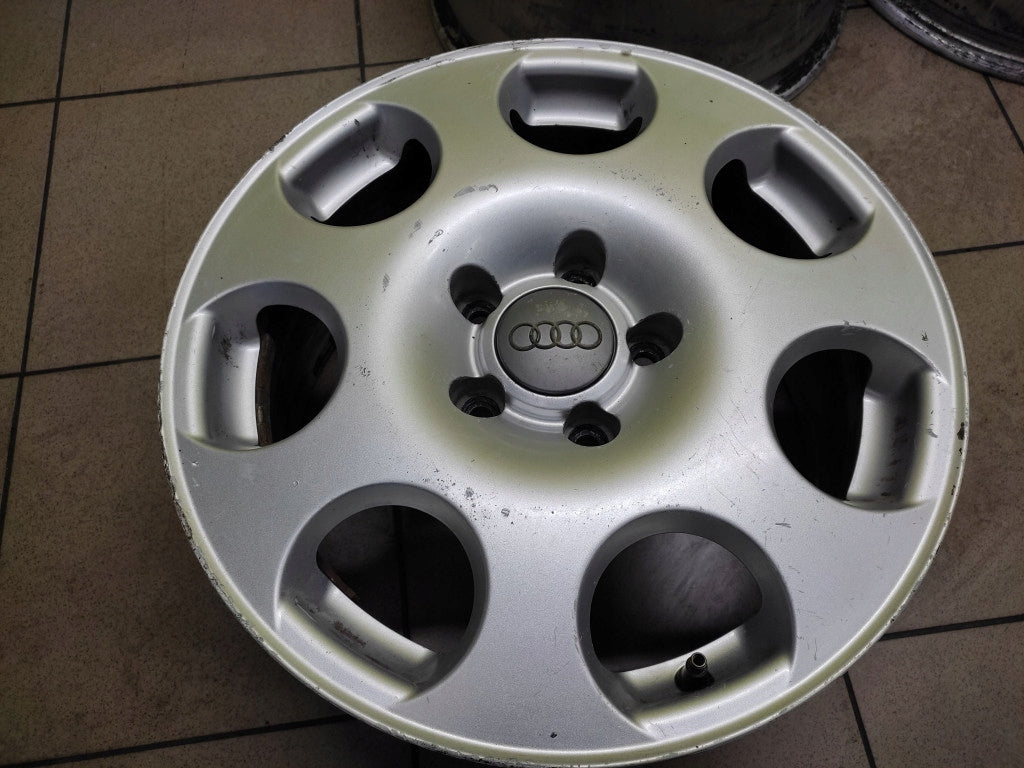 Alu Felge Audi A4 Aluminum rim 16 Zoll 7.0J 5x112 8E0601025F