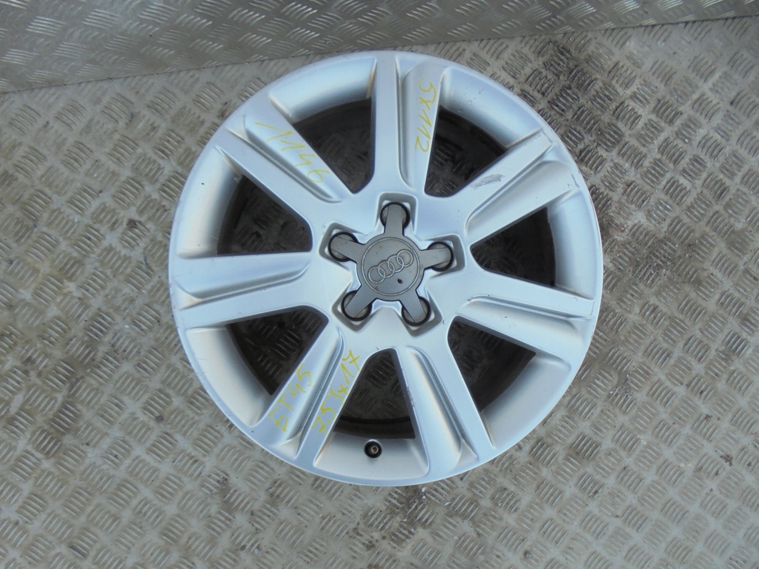 Alu Felge Audi A4 Aluminum rim 17 Zoll 7.5J 5x112 45ET