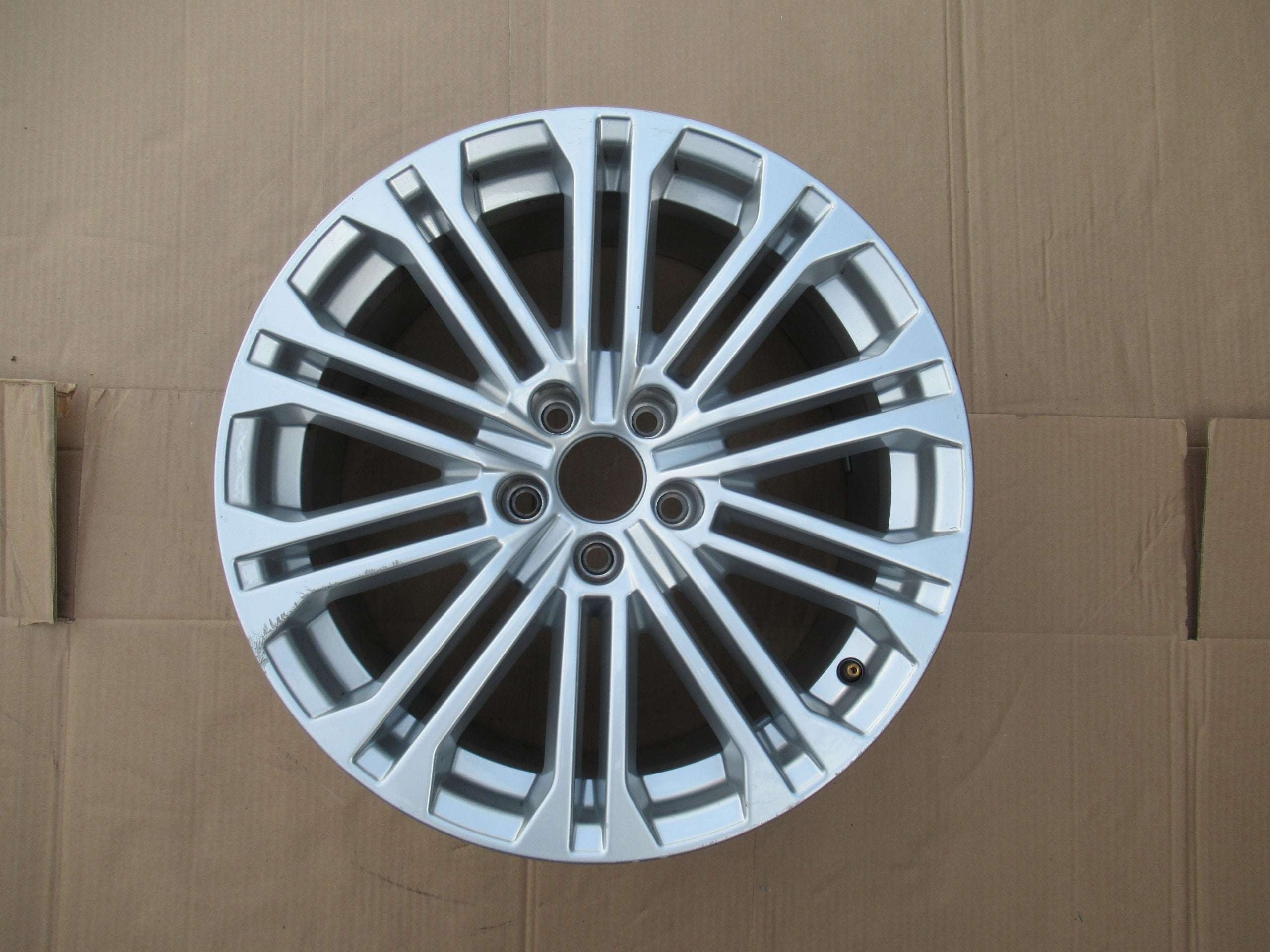  1x aluminum rim Audi A4 Aluminum rim 18 inch 8.0J 5x112 31ET  product image