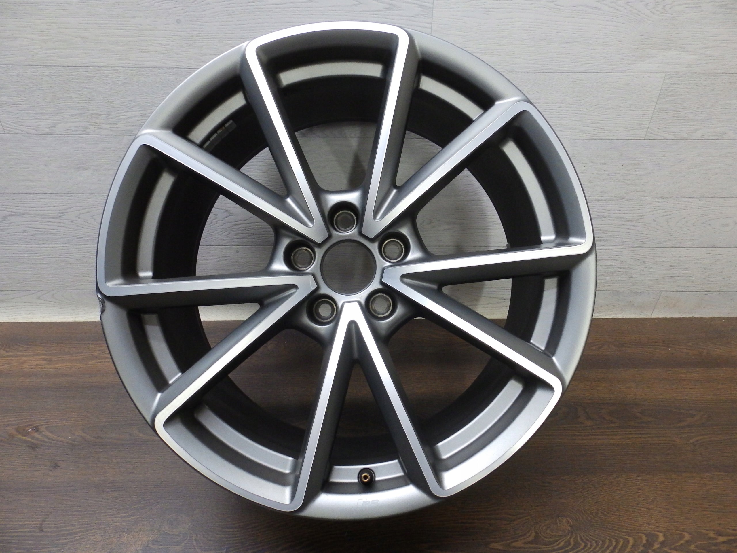  1x aluminum rim Audi A4 aluminum rim 19 inch 8.5J 5x112 40ET 8W0601025BD  product image