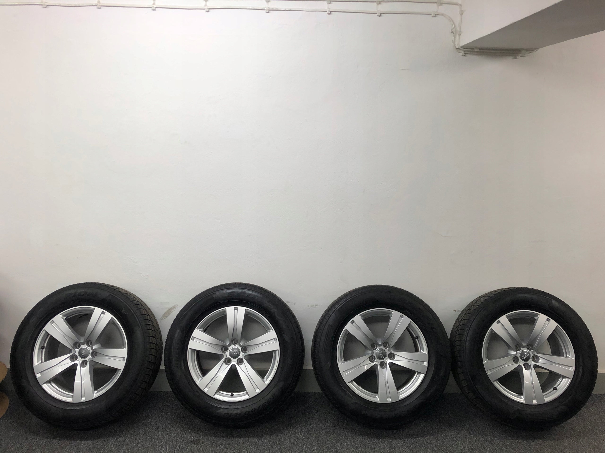 Alu Felge Audi Q3 A6 A8 Q7 A5 A7 Q5 Aluminum rim 18 Zoll 8.0J 5x112 25ET