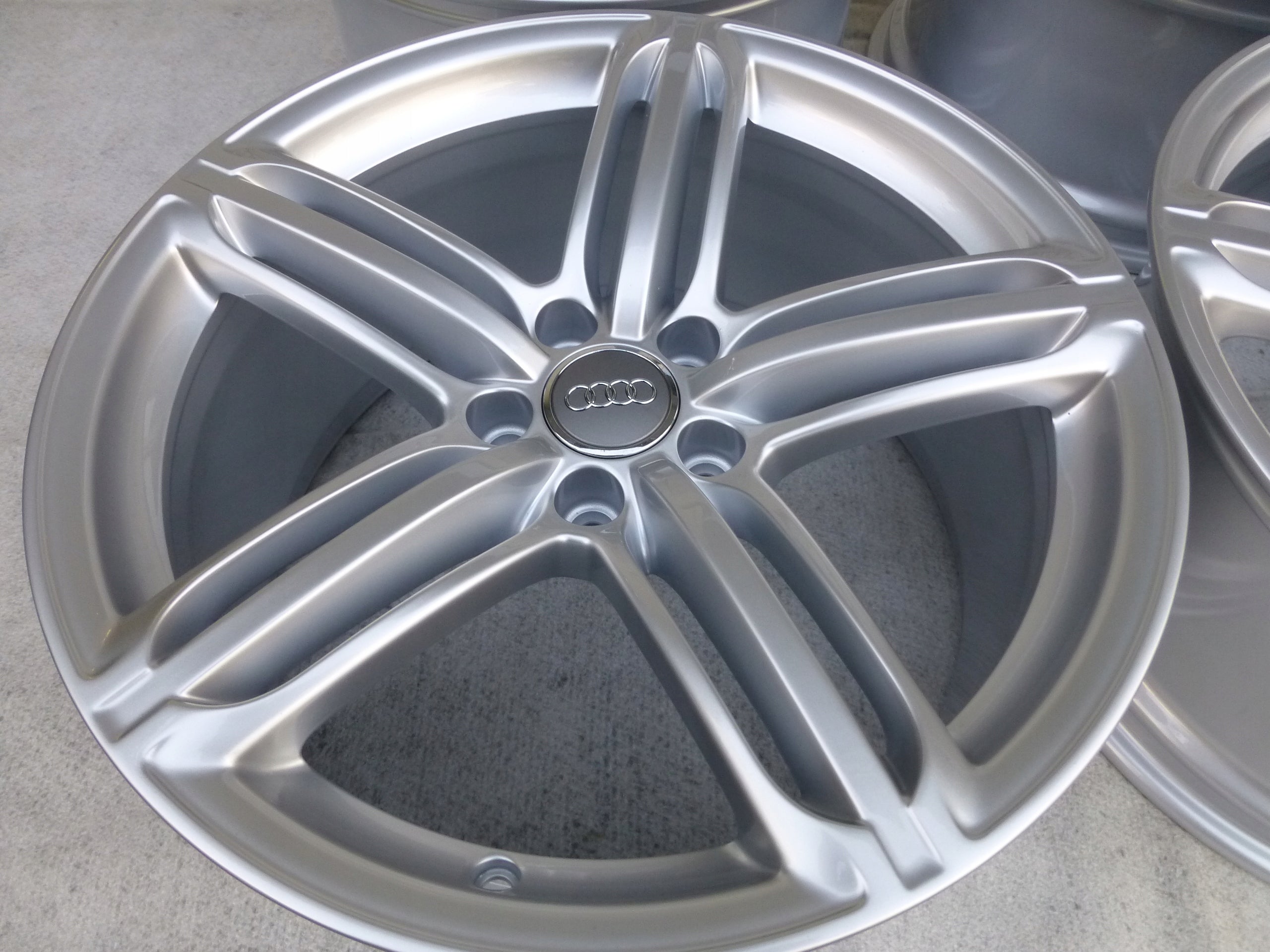 Alu Felge Audi A6 A8 S5 A5 A7 S6 RS5 Aluminum rim 19 Zoll 9.0J 5x112