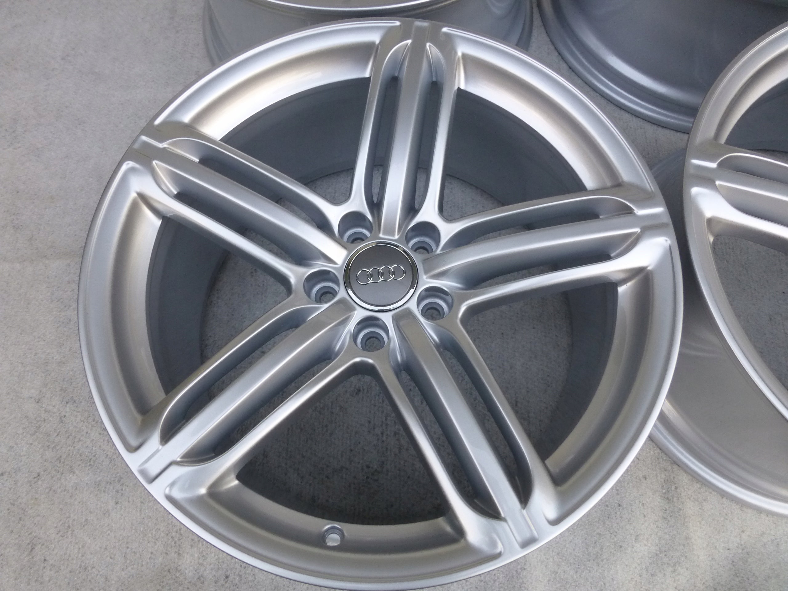 Alu Felge Audi A6 A8 S5 A5 A7 S6 RS5 Aluminum rim 19 Zoll 9.0J 5x112