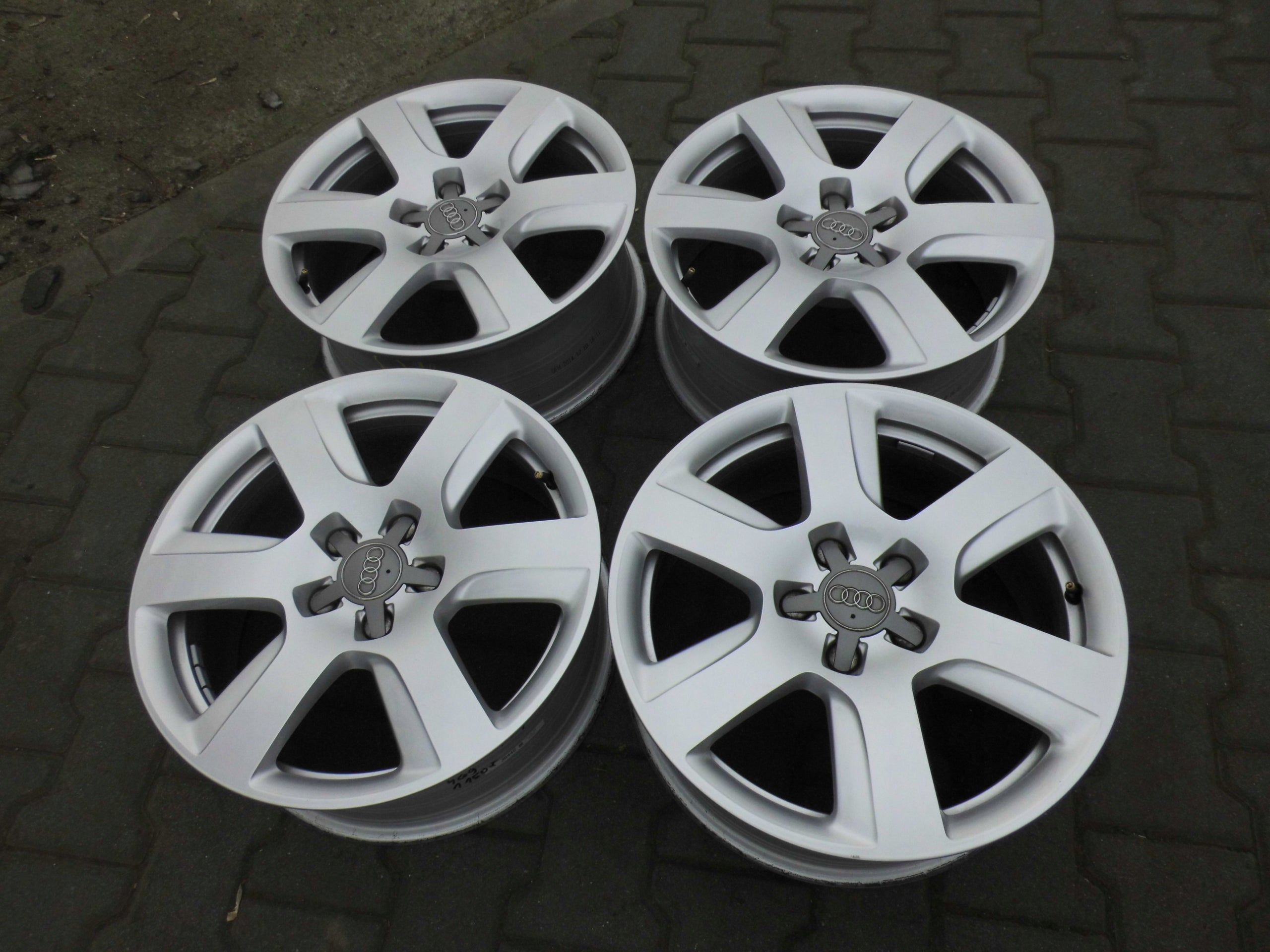 Alu rim Audi A6 A5 A7 Aluminum rim 17 inch 7.0J 5x112 25ET 