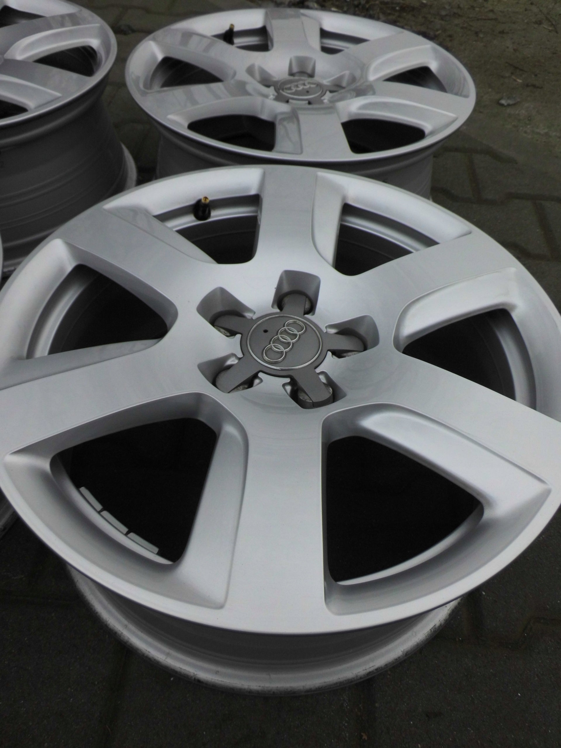 Alu Felge Audi A6 A5 A7 Aluminum rim 17 Zoll 7.0J 5x112 25ET