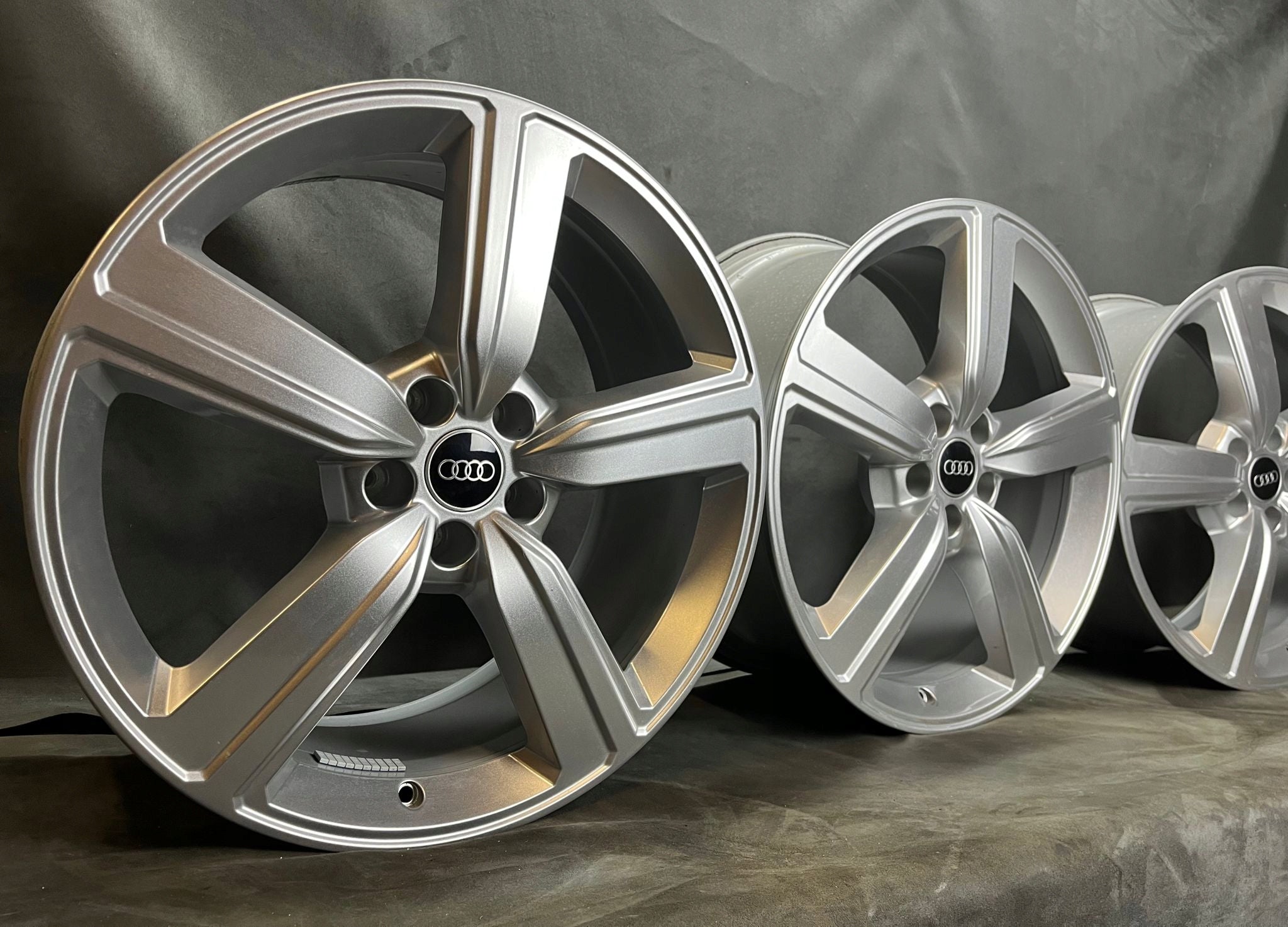 Alu Felge Audi A6 A8 Q7 A5 Q5 Aluminum rim 20 Zoll 9.0J 5x112 38ET