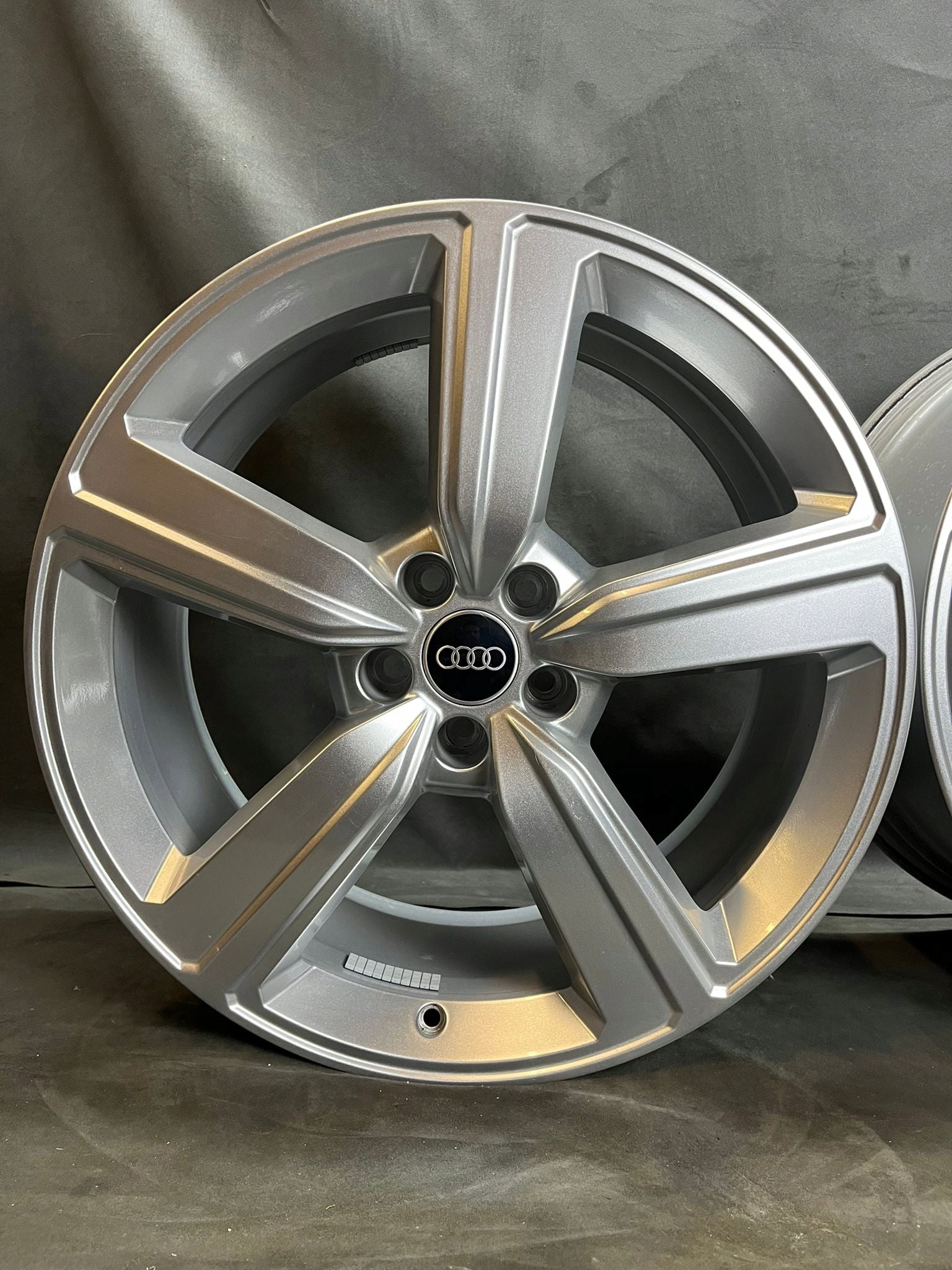 Alu Felge Audi A6 A8 Q7 A5 Q5 Aluminum rim 20 Zoll 9.0J 5x112 38ET