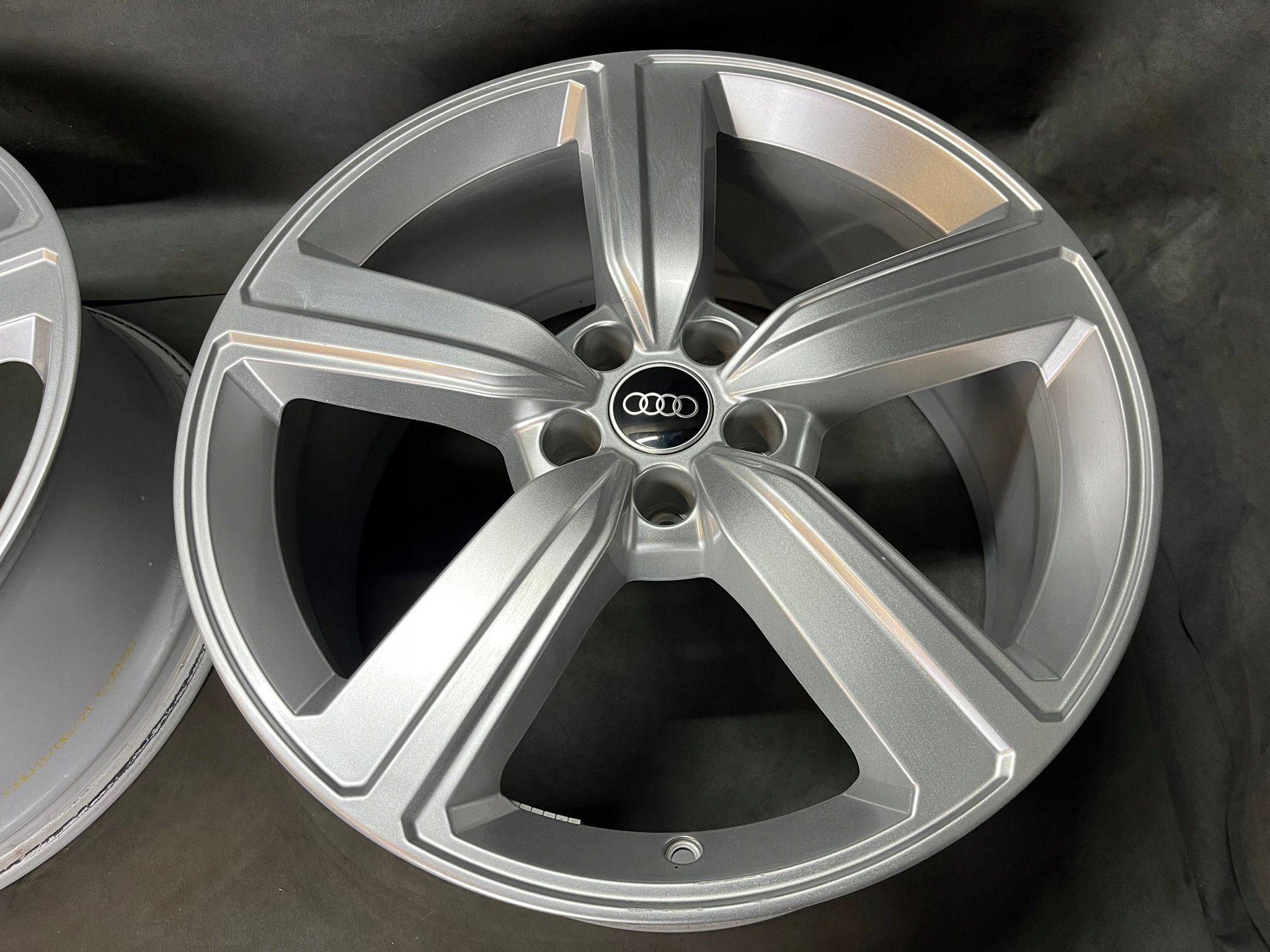 Alu Felge Audi A6 A8 Q7 A5 Q5 Aluminum rim 20 Zoll 9.0J 5x112 38ET