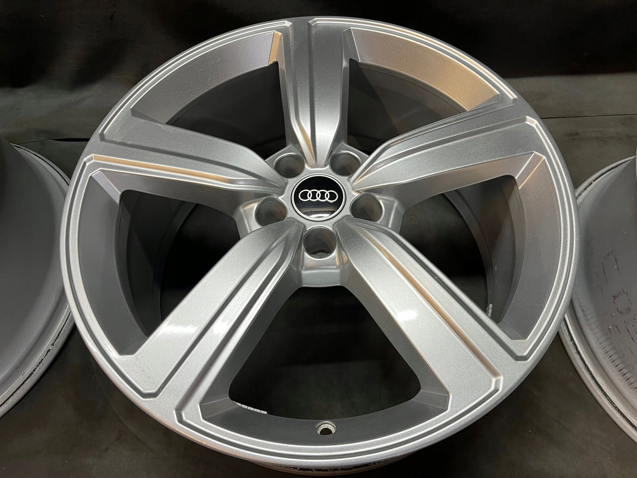 Alu Felge Audi A6 A8 Q7 A5 Q5 Aluminum rim 20 Zoll 9.0J 5x112 38ET