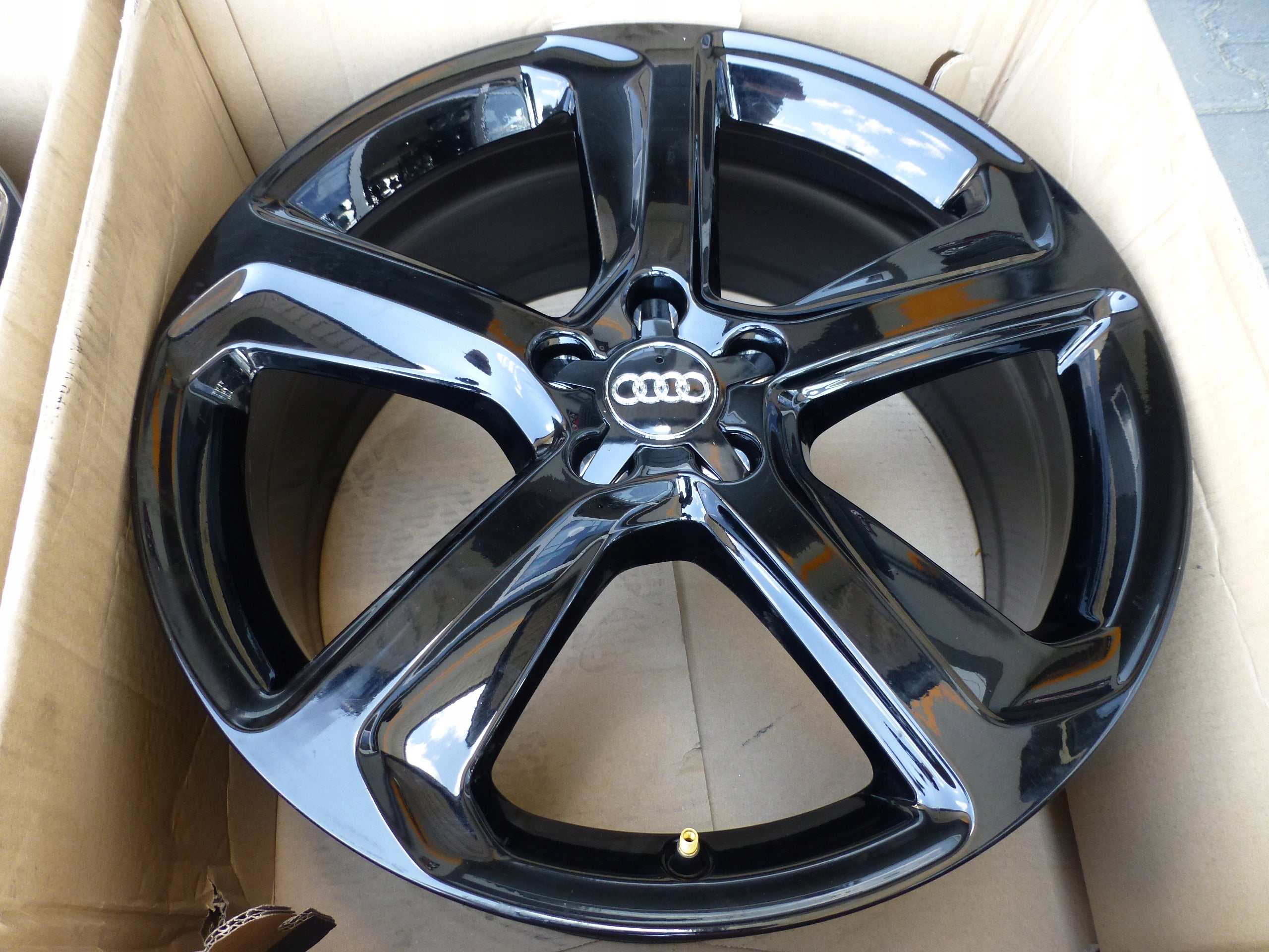 1x Alu Felge Audi Q5 SQ5 A5 A7 Aluminum rim 20 Zoll 8.5J 5x112 33ET