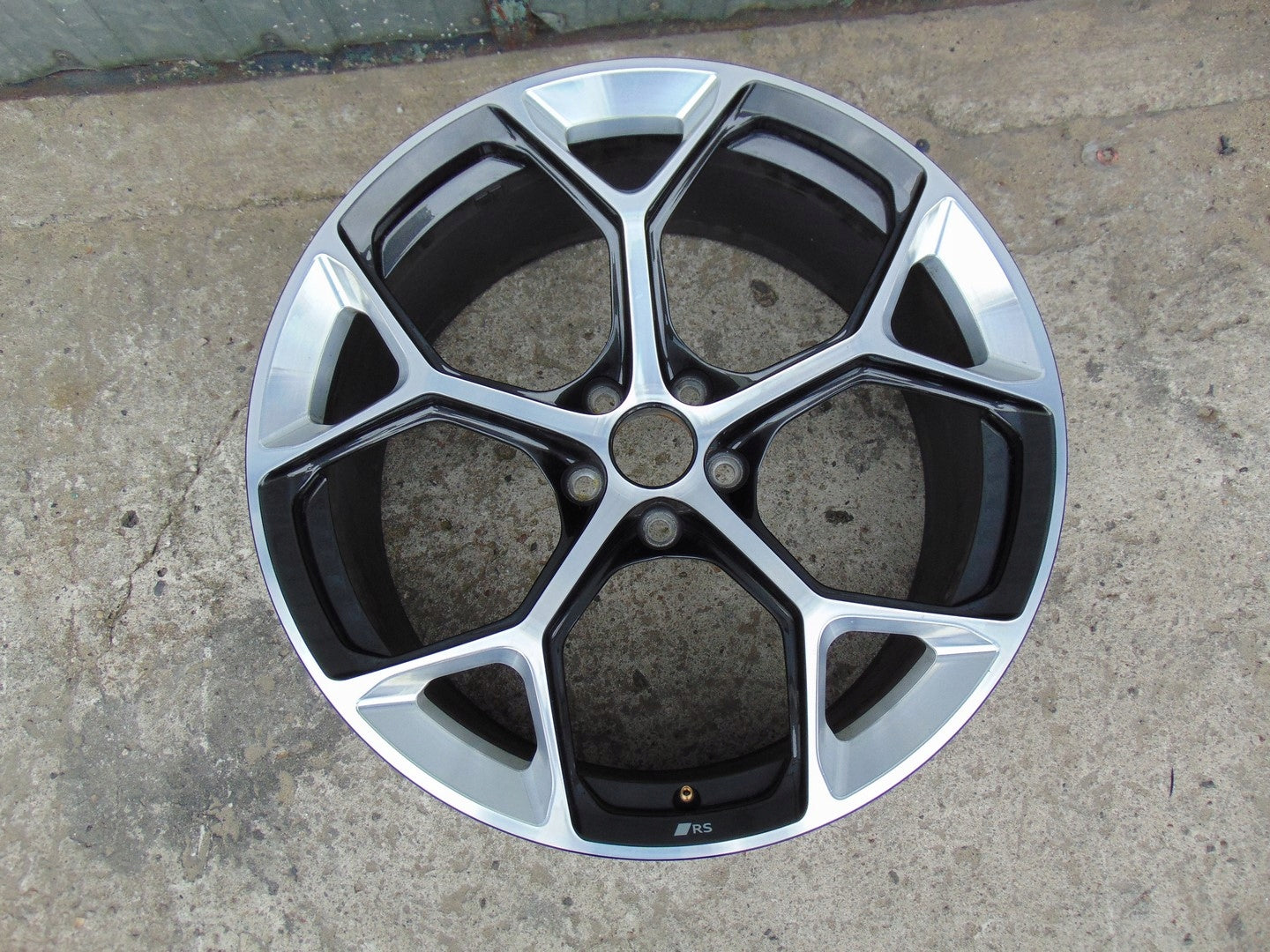 1x Alu Felge Audi S4 S5 RS5 A5 Aluminum rim 20 Zoll 9.0J 5x112 22ET 8W0601025GK