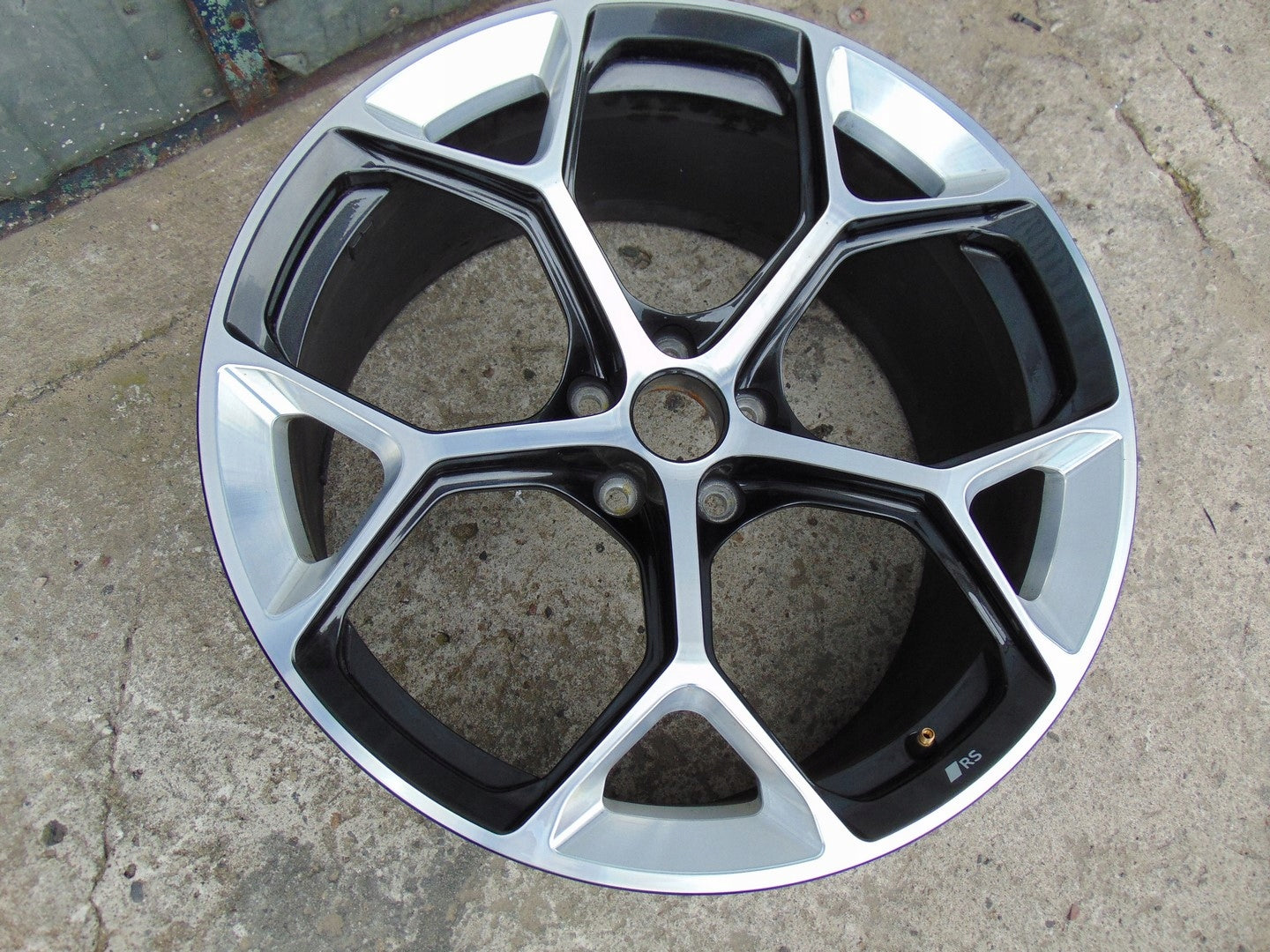 1x Alu Felge Audi S4 S5 RS5 A5 Aluminum rim 20 Zoll 9.0J 5x112 22ET 8W0601025GK