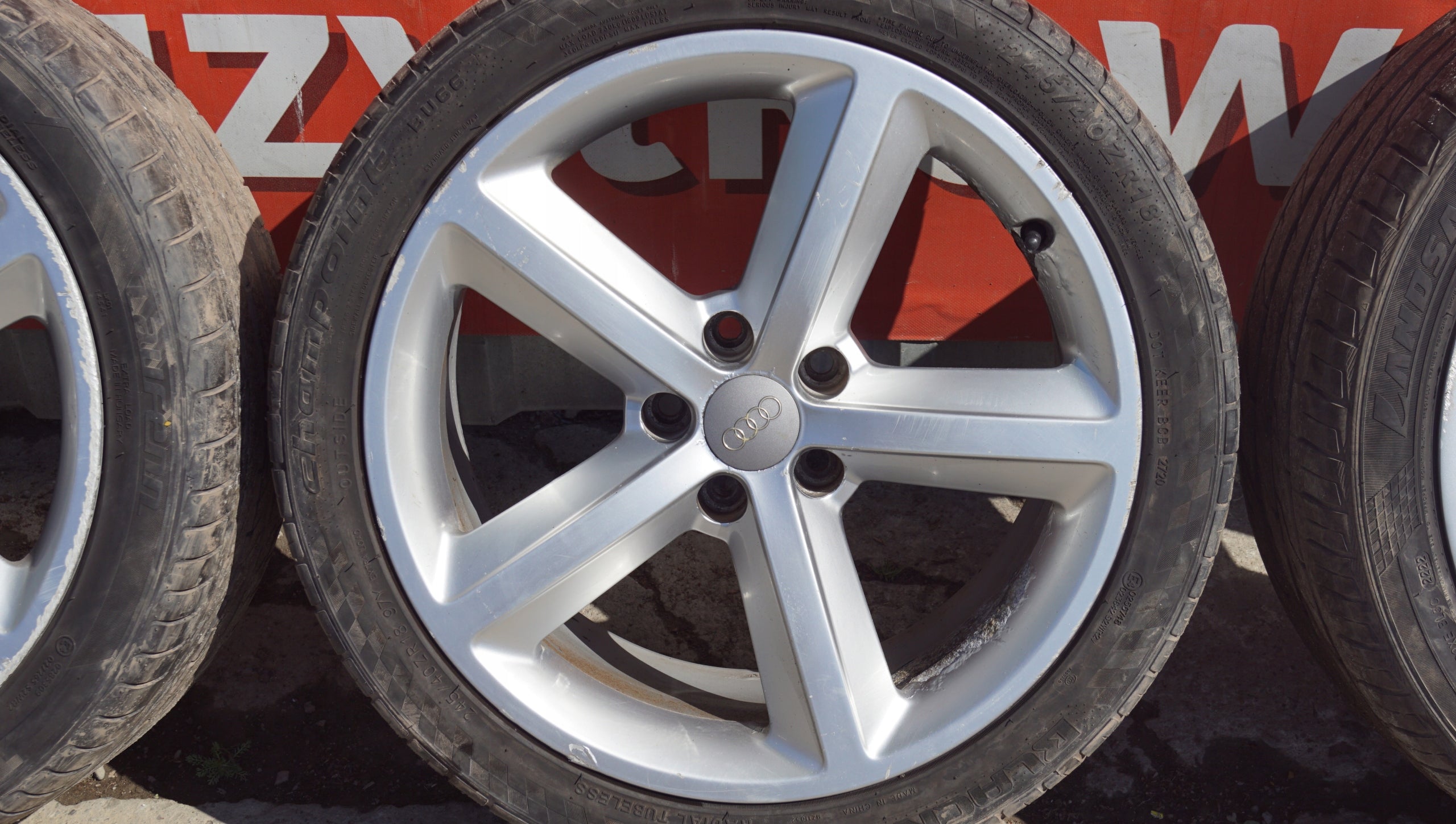 Alu Felge Audi A5 Aluminum rim 18 Zoll 8.5J 5x112 8T0601025M