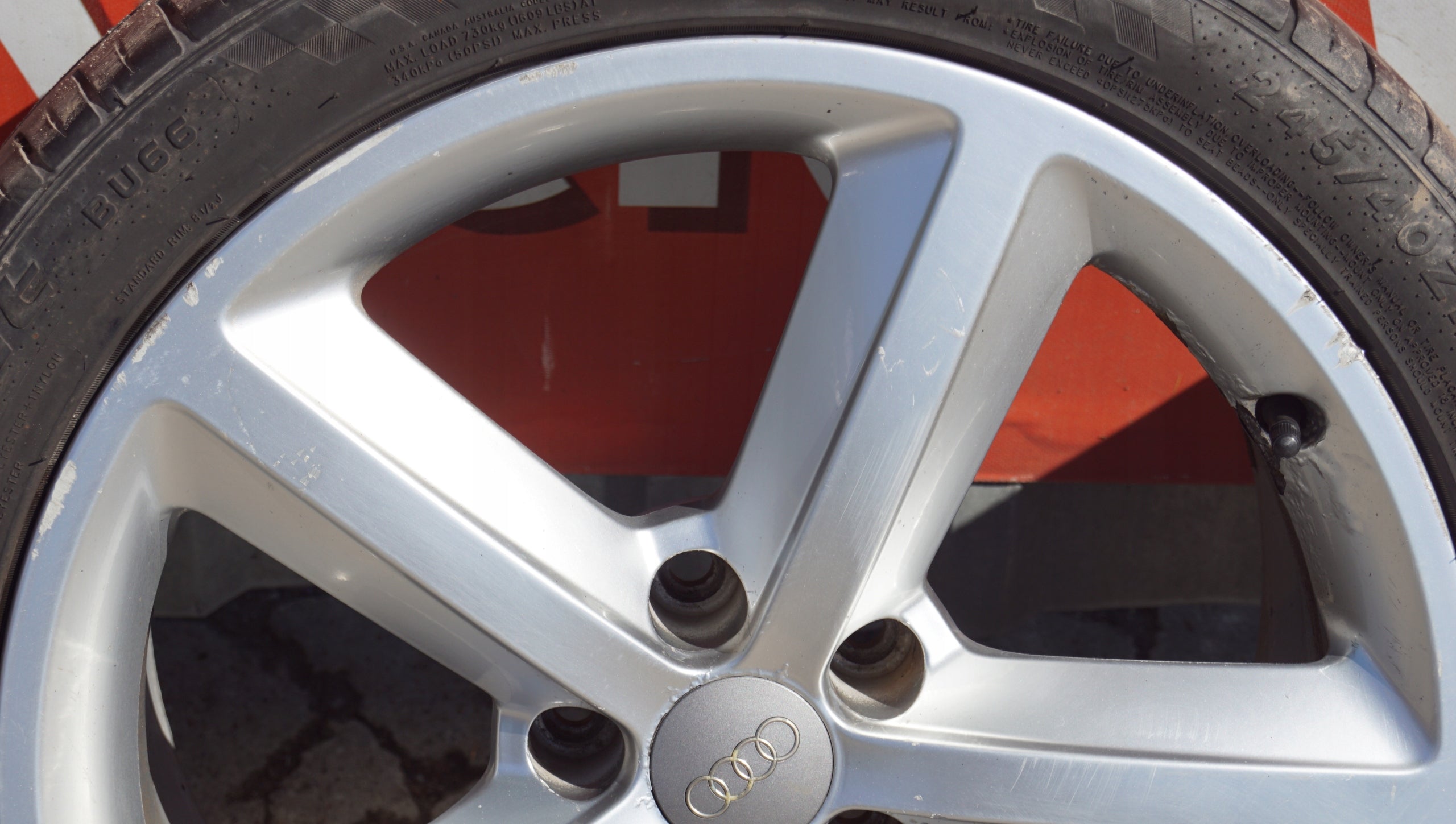 Alu Felge Audi A5 Aluminum rim 18 Zoll 8.5J 5x112 8T0601025M