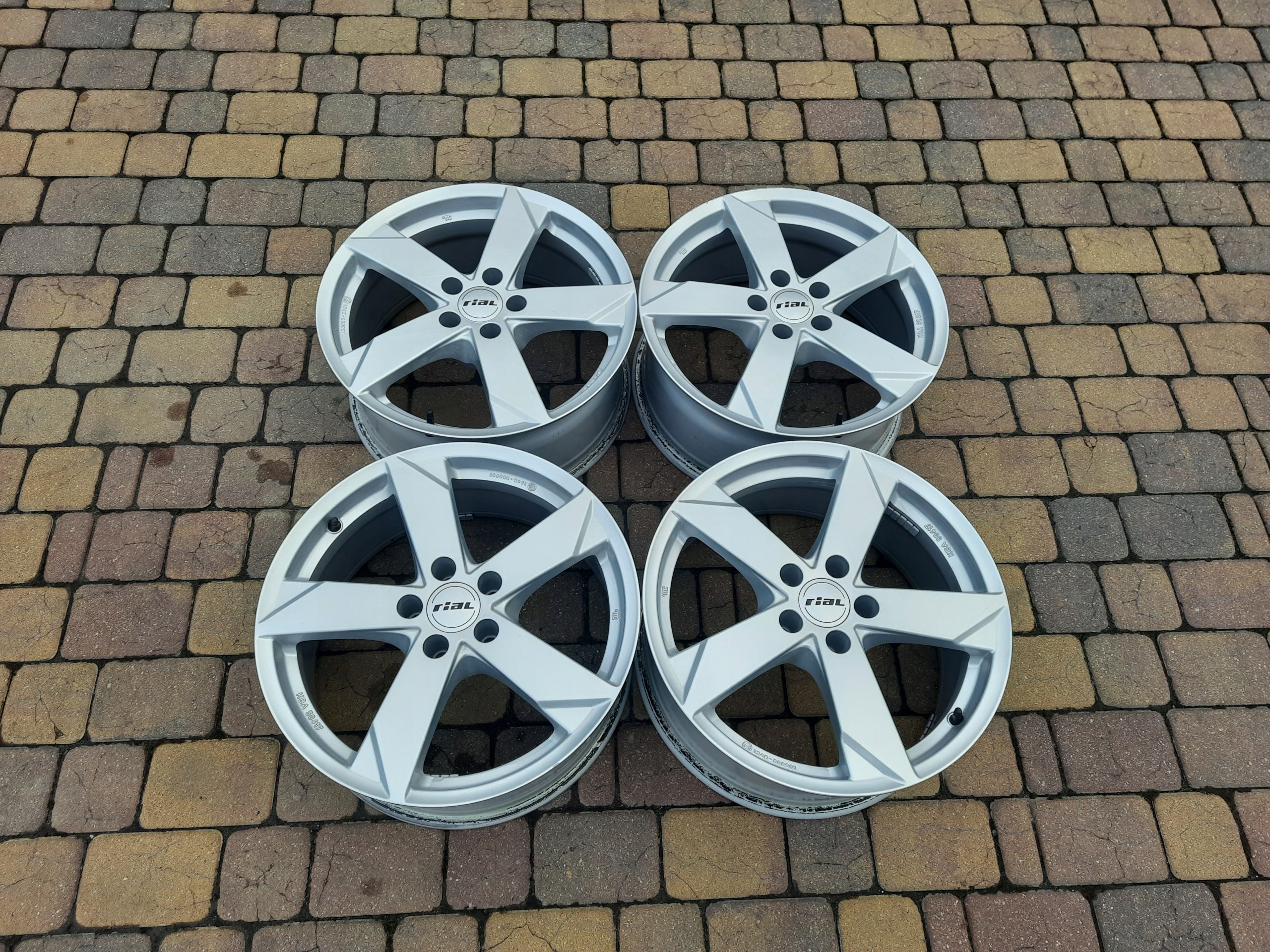 Alu Felge Audi A5 Aluminum rim 18 Zoll 8.0J 5x112 31ET