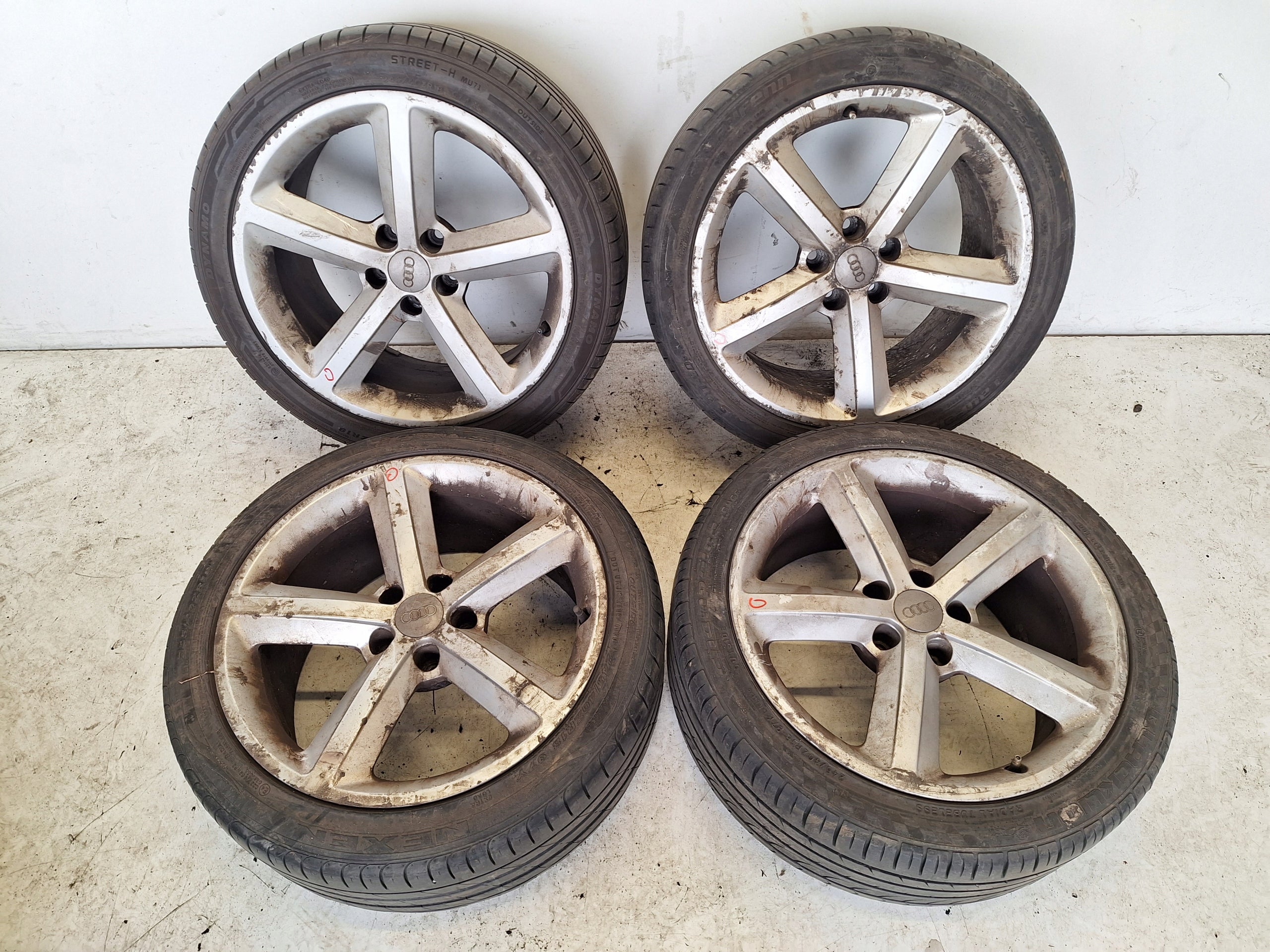 Alu Felge Audi A5 Aluminum rim 18 Zoll 8.5J 5x112 8T0601025M