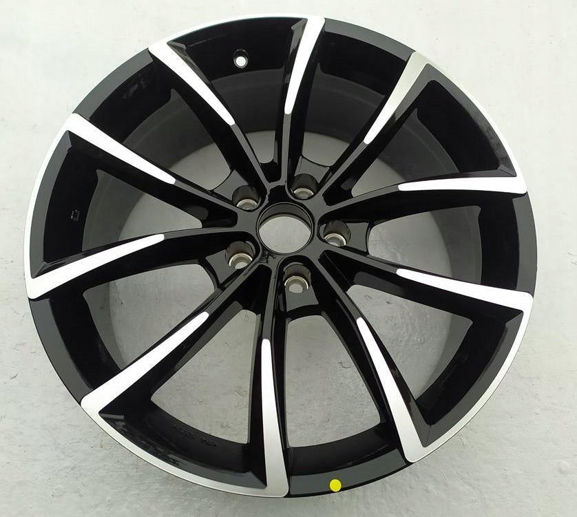 1x Alu Felge Audi A5 Aluminum rim 19 Zoll 8.0J 5x112