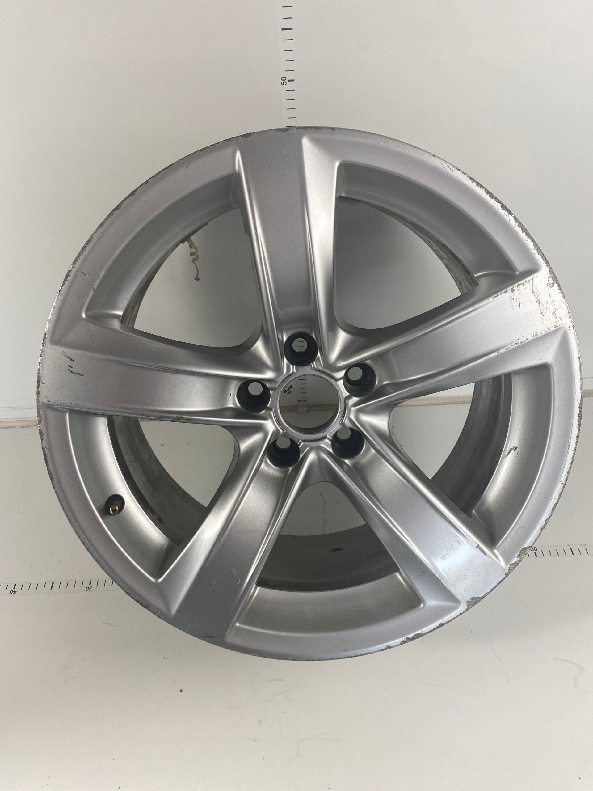 1x Alu Felge Audi A5 Aluminum rim 18 Zoll 8.5J 5x112 8t0601025ab