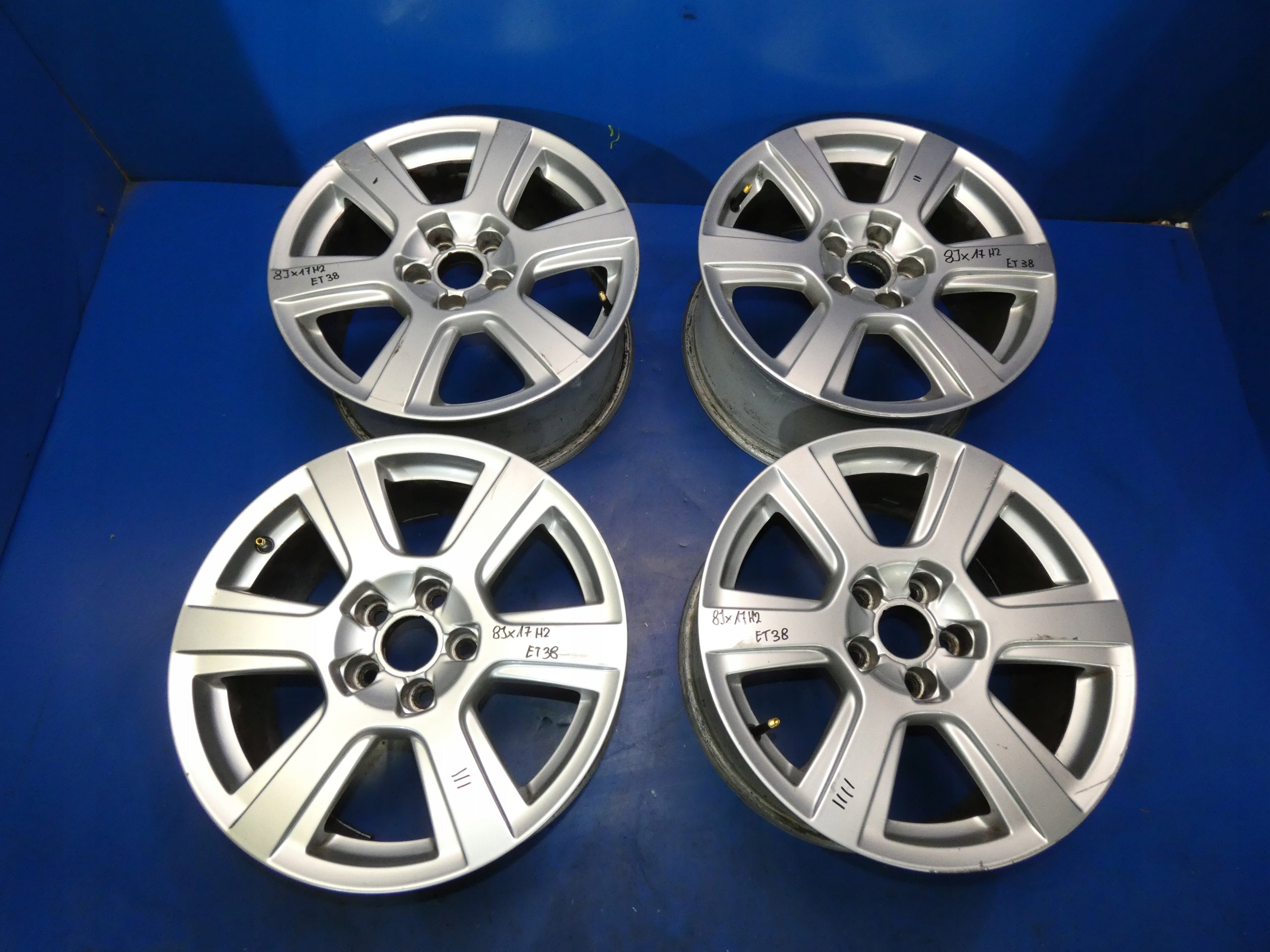 Alu Felge Audi Q3 A6 A8 A7 Q5 Aluminum rim 17 Zoll 8.0J 5x112