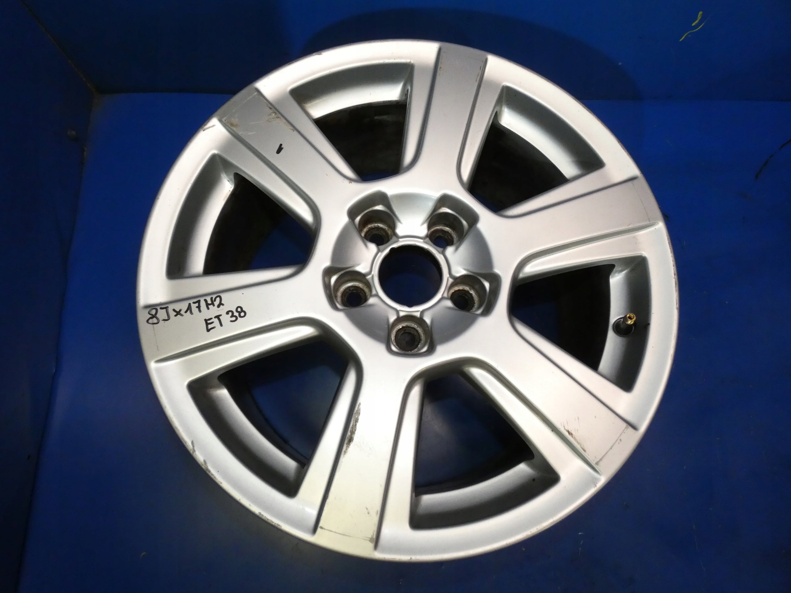 Alu Felge Audi Q3 A6 A8 A7 Q5 Aluminum rim 17 Zoll 8.0J 5x112