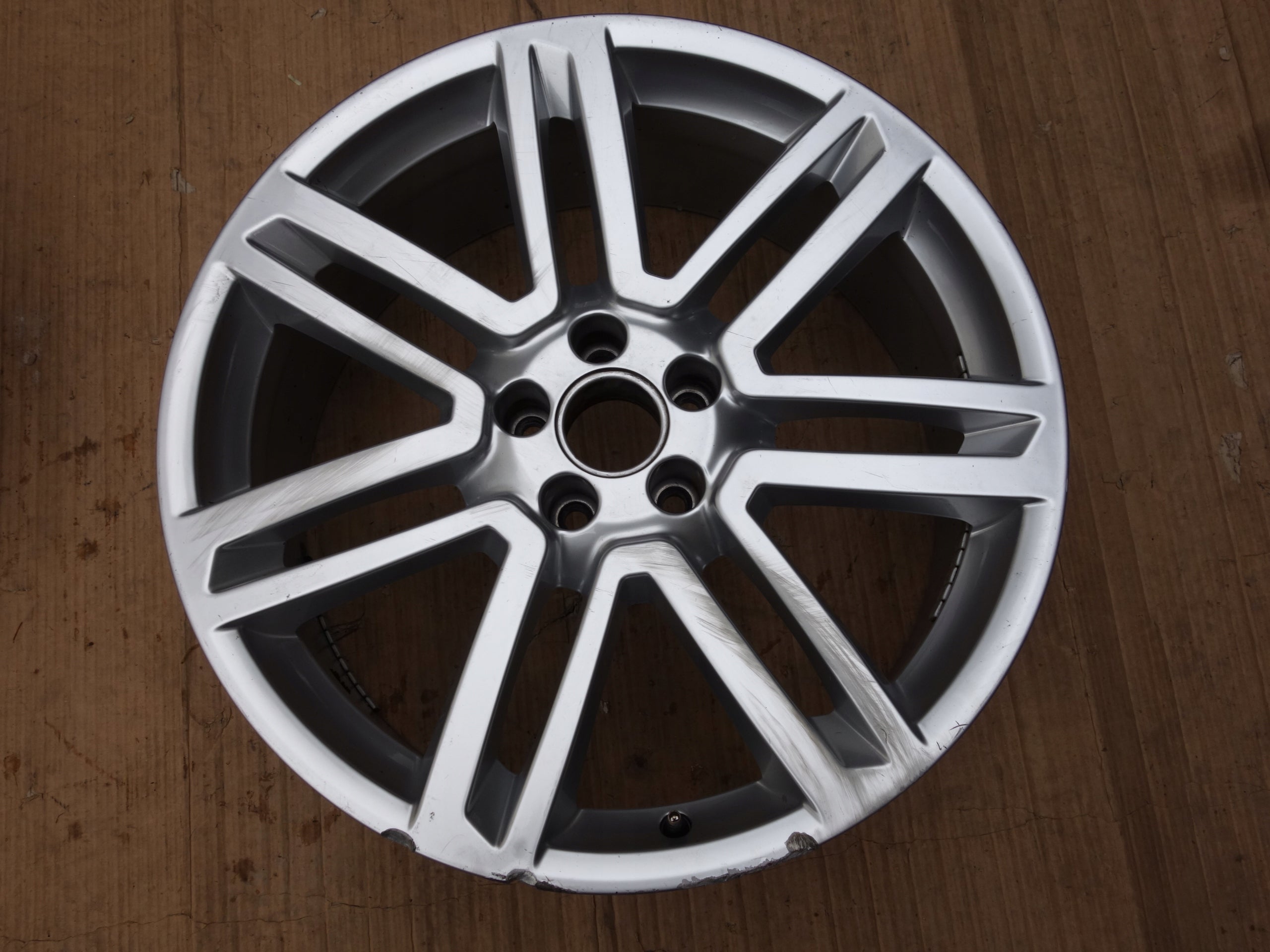 1x Alu Felge Audi A6 A7 Aluminum rim 20 Zoll 8.0J 5x112 25ET 4G0601025AS