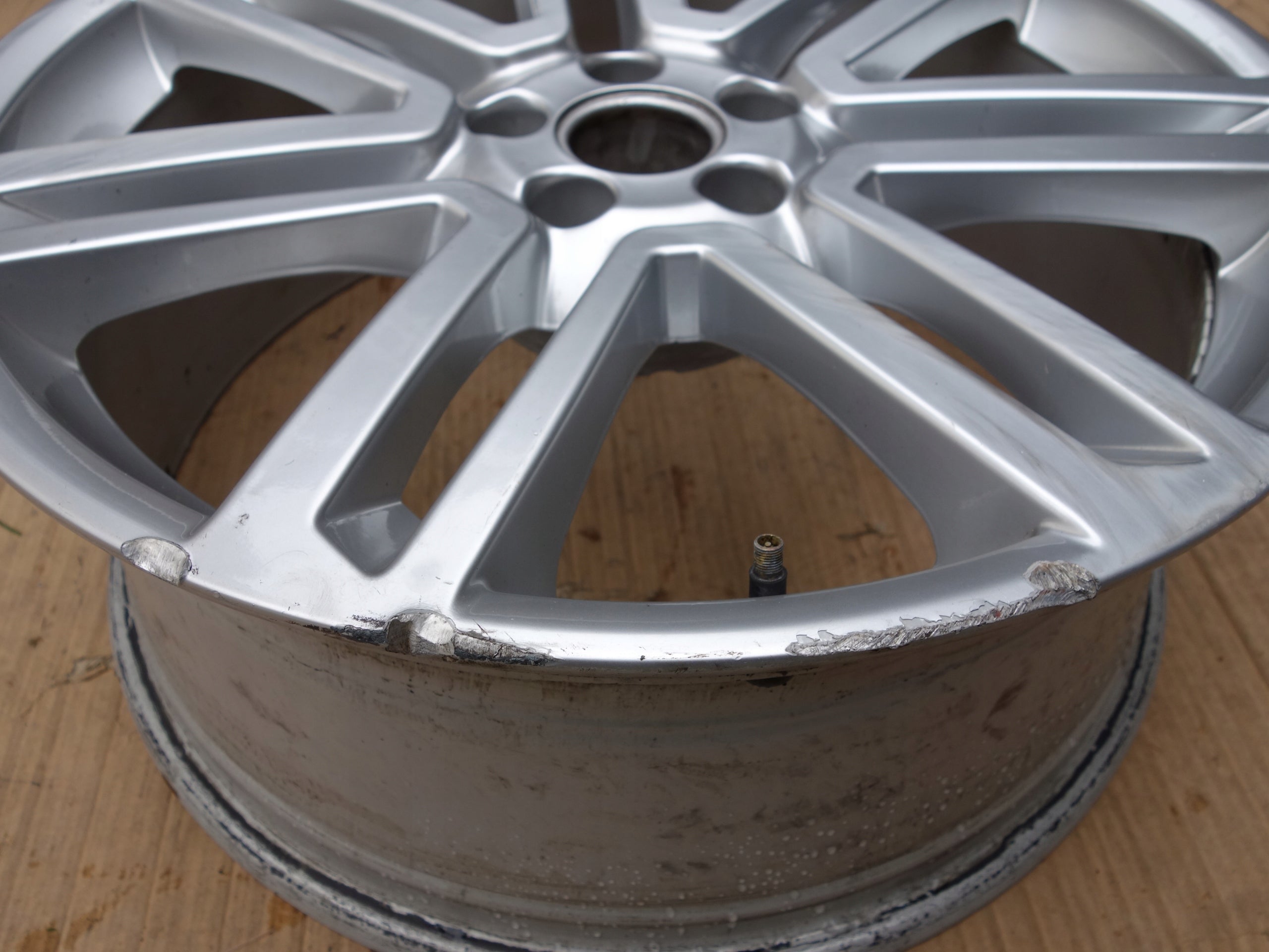 1x Alu Felge Audi A6 A7 Aluminum rim 20 Zoll 8.0J 5x112 25ET 4G0601025AS