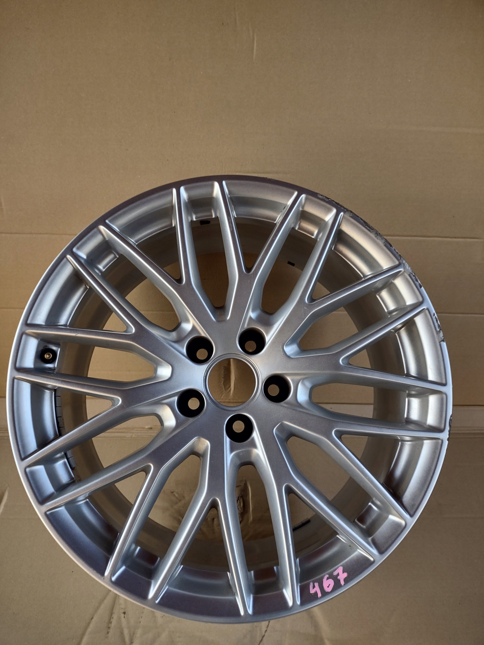  1x Alu Felge Audi allroad A6 S6 Aluminum rim 19 Zoll 8.5J 5x112 43ET 4G9601025K product image