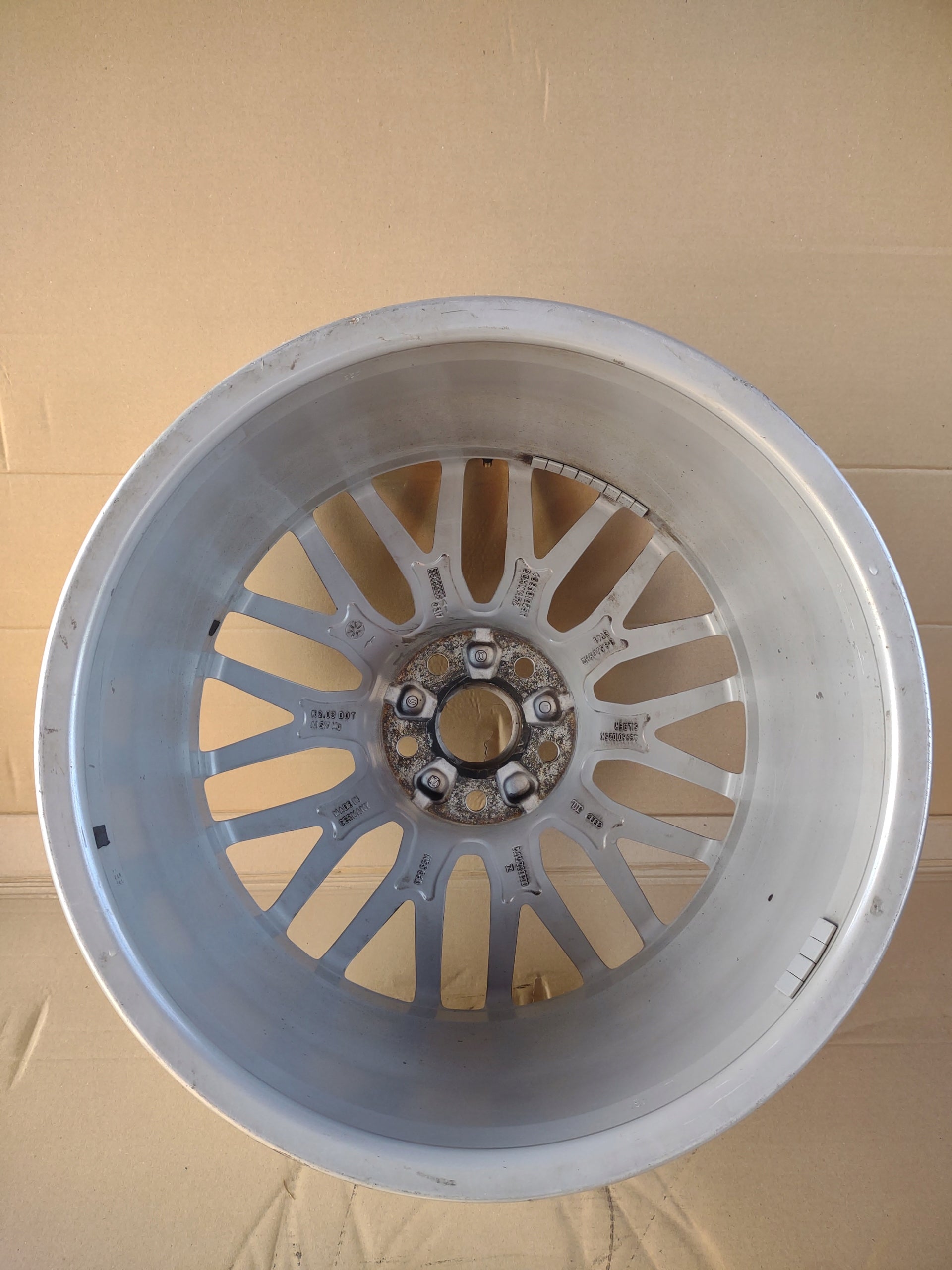 1x Alu Felge Audi allroad A6 S6 Aluminum rim 19 Zoll 8.5J 5x112 43ET 4G9601025K