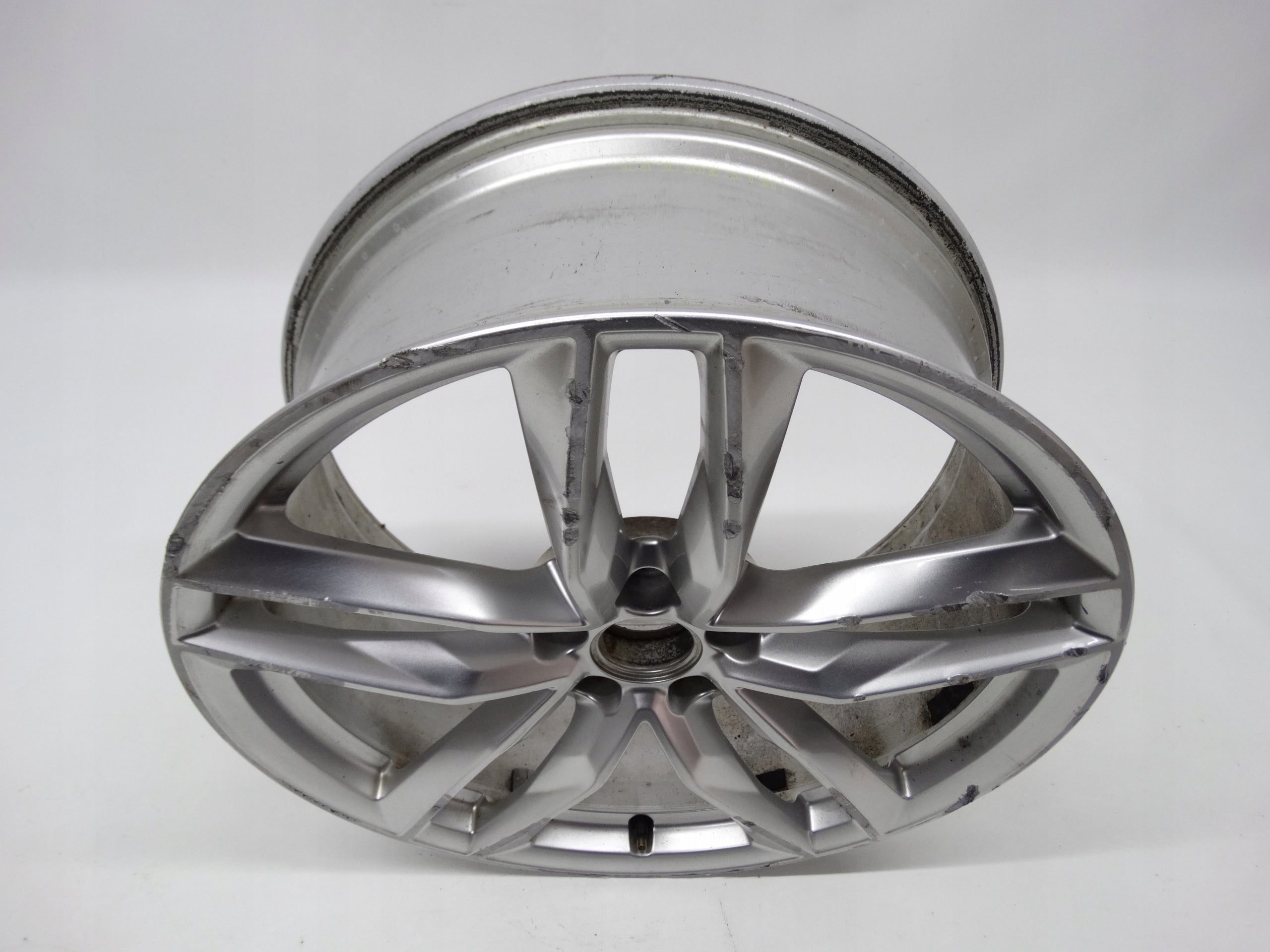 1x Alu Felge Audi A6 allroad Aluminum rim 20 Zoll 8.5J 5x112 43ET 4G9601025M