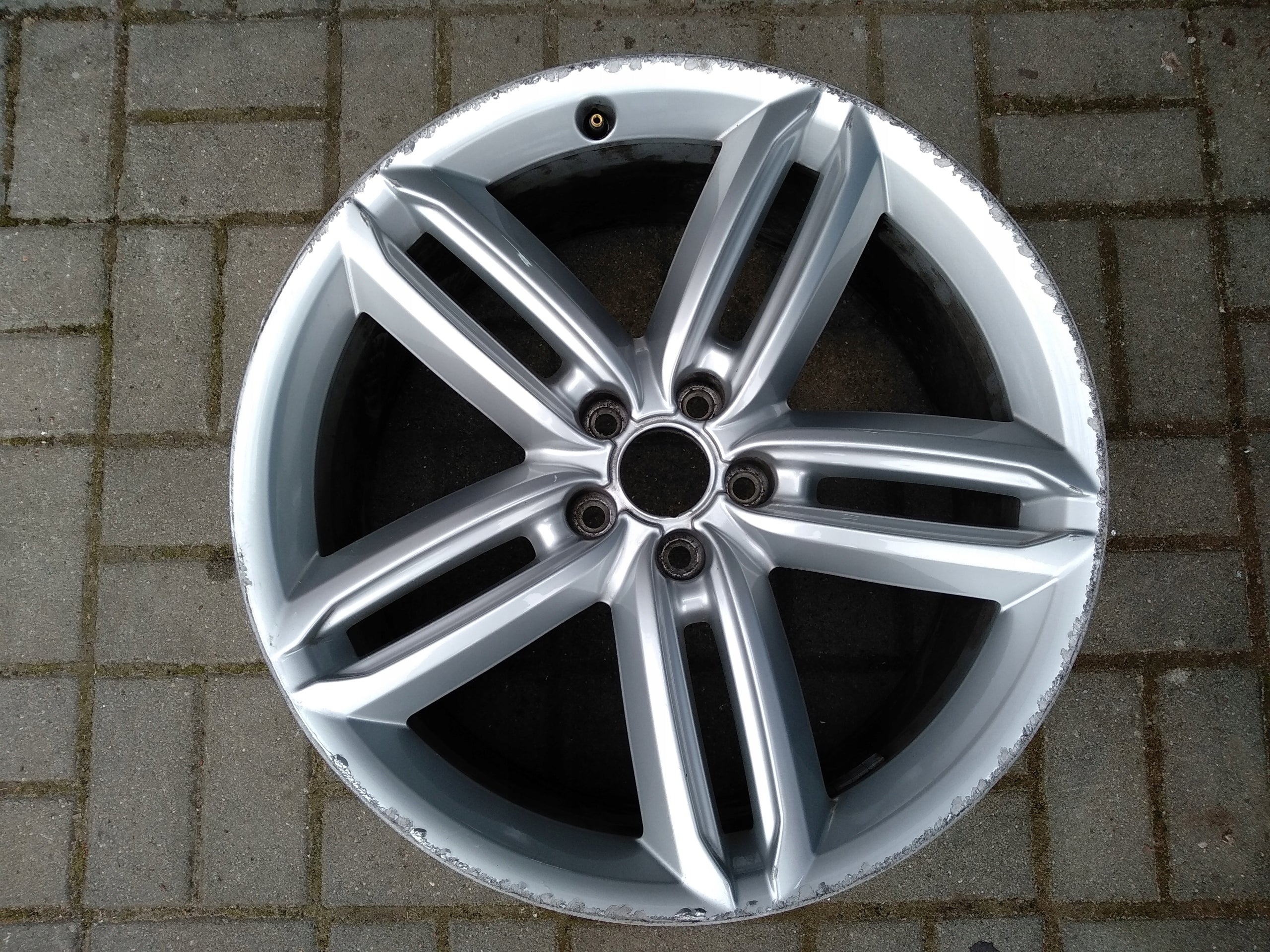 1x Alu Felge Audi allroad A6 Aluminum rim 20 Zoll 8.5J 5x112 43ET 4G9601025G