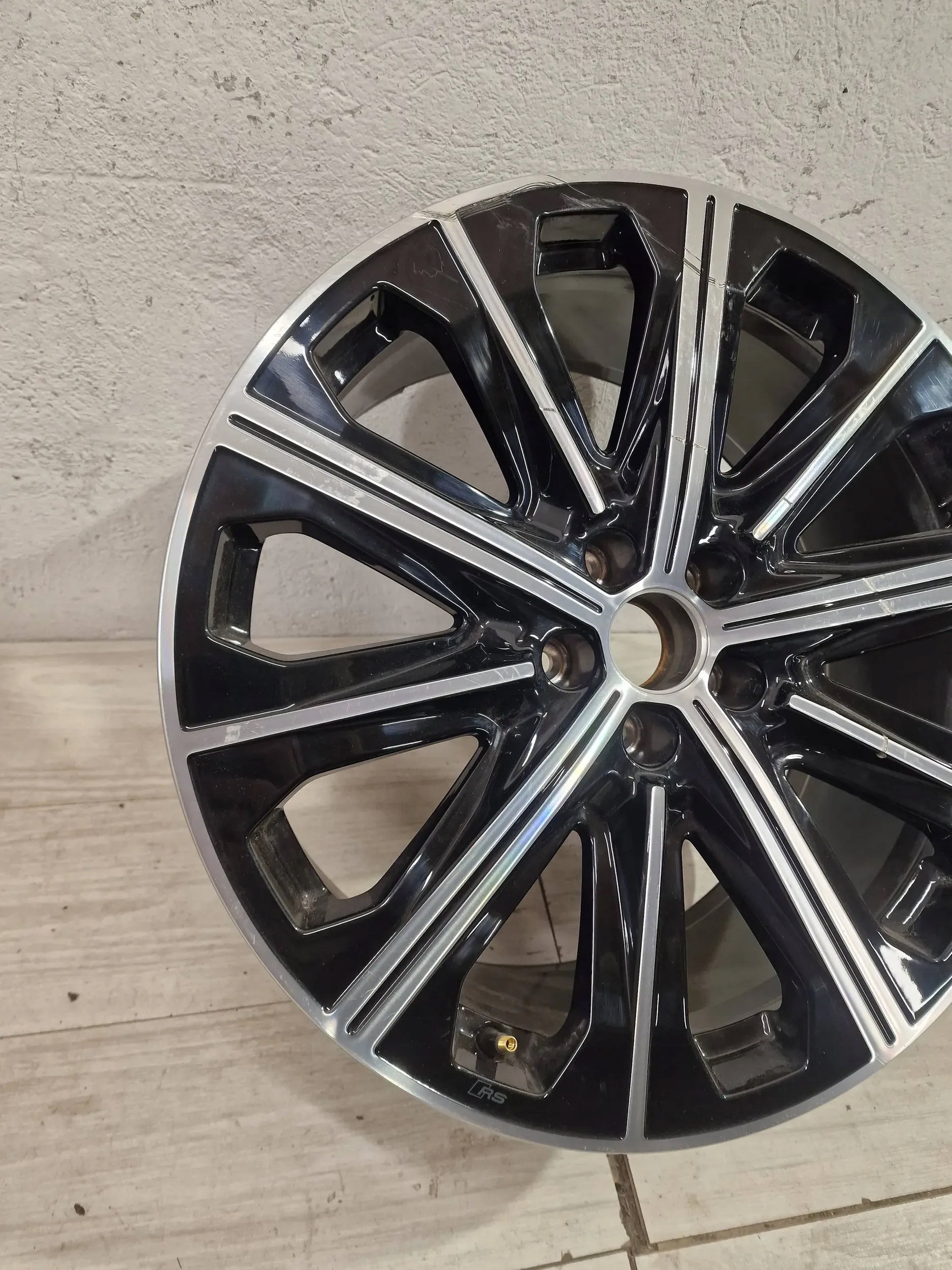 1x Alu Felge Audi A6 Aluminum rim 20 Zoll 9.0J 5x112 -42ET 89A601025AB