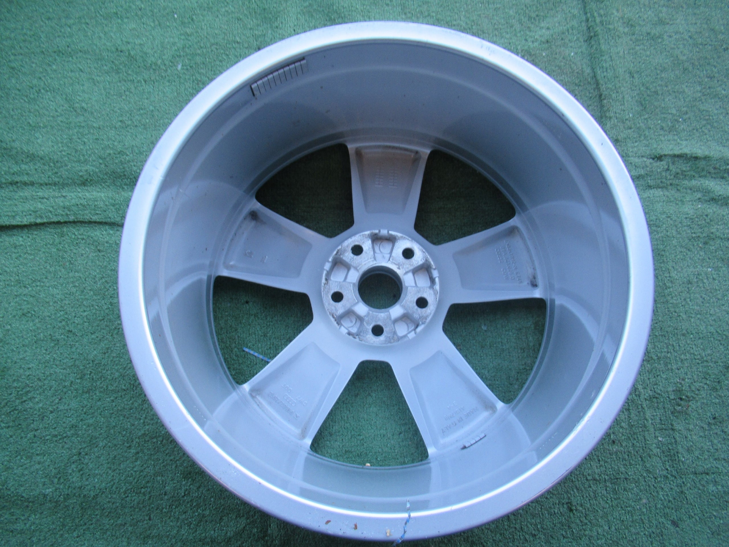 1x Alu Felge Audi A6 Aluminum rim 19 Zoll 8.0J 5x112 45ET 89A601025B