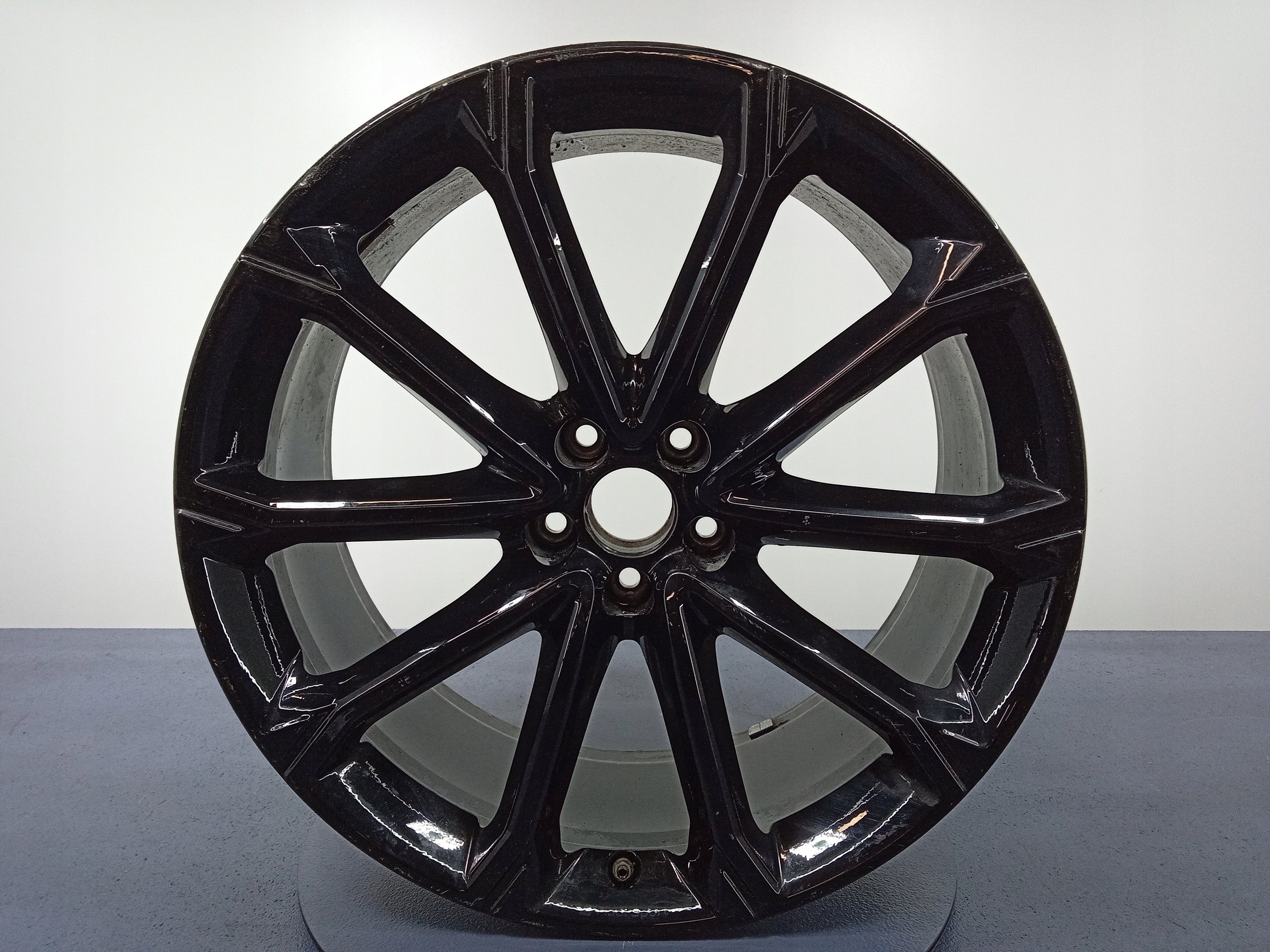  1x Alu Felge Audi Q3 A6 Aluminum rim 21 Zoll 8.5J 5x112 83A601025AK product image