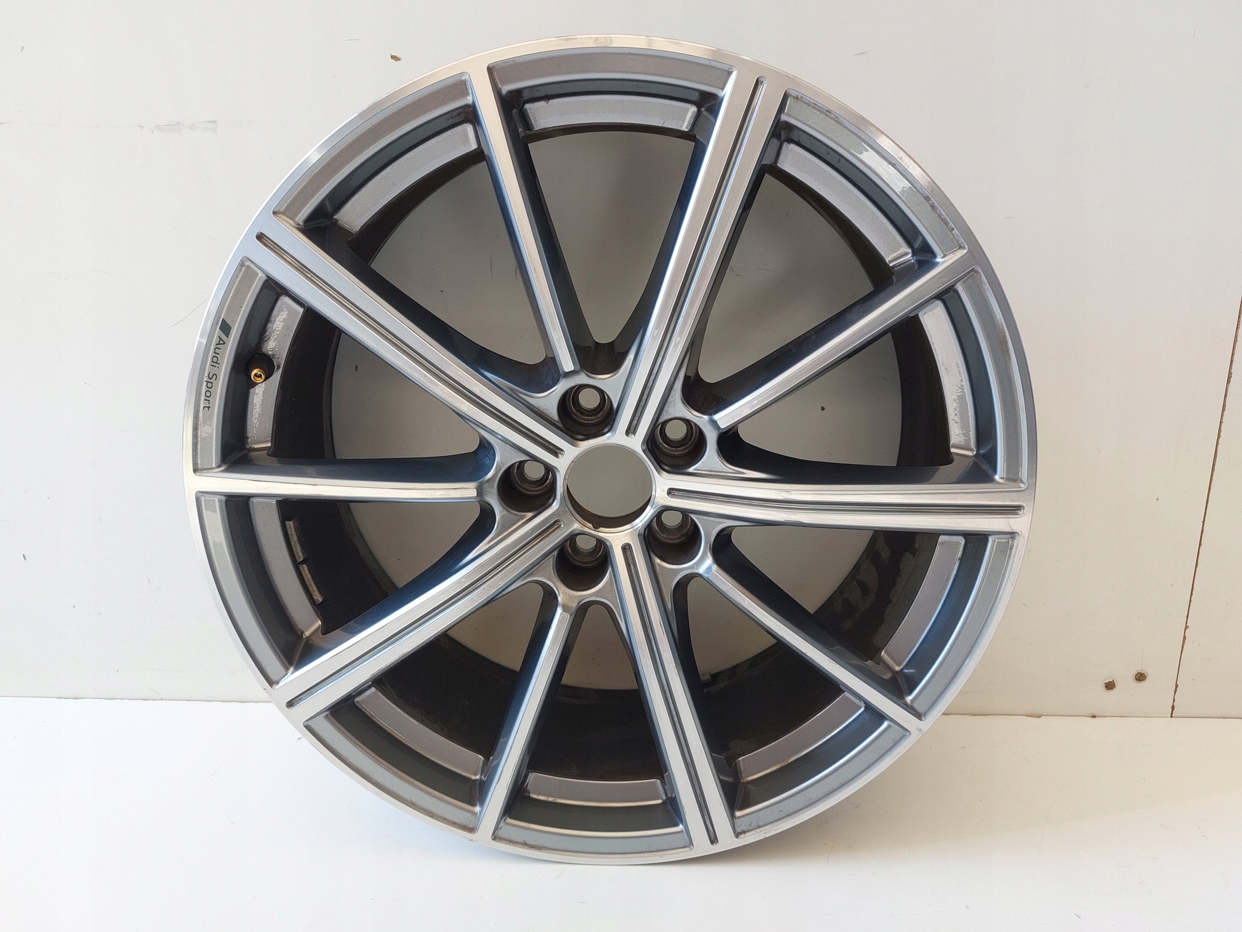  1x Alu Felge Audi Q5 A6 SQ5 Aluminum rim 20 Zoll 8.0J 5x112 80A601025 product image