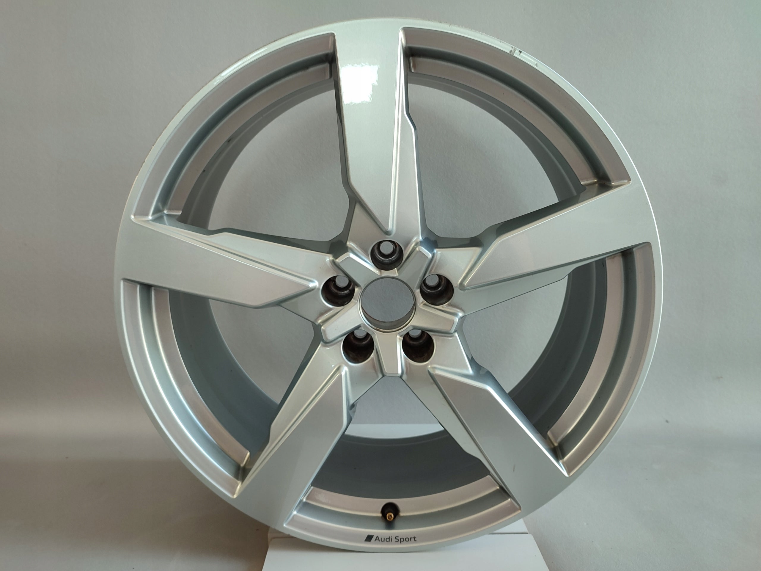  1x aluminum rim Audi Q5 A6 SQ5 Aluminum rim 21 inch 8.5J 5x112 34ET 80A601025AR  product image